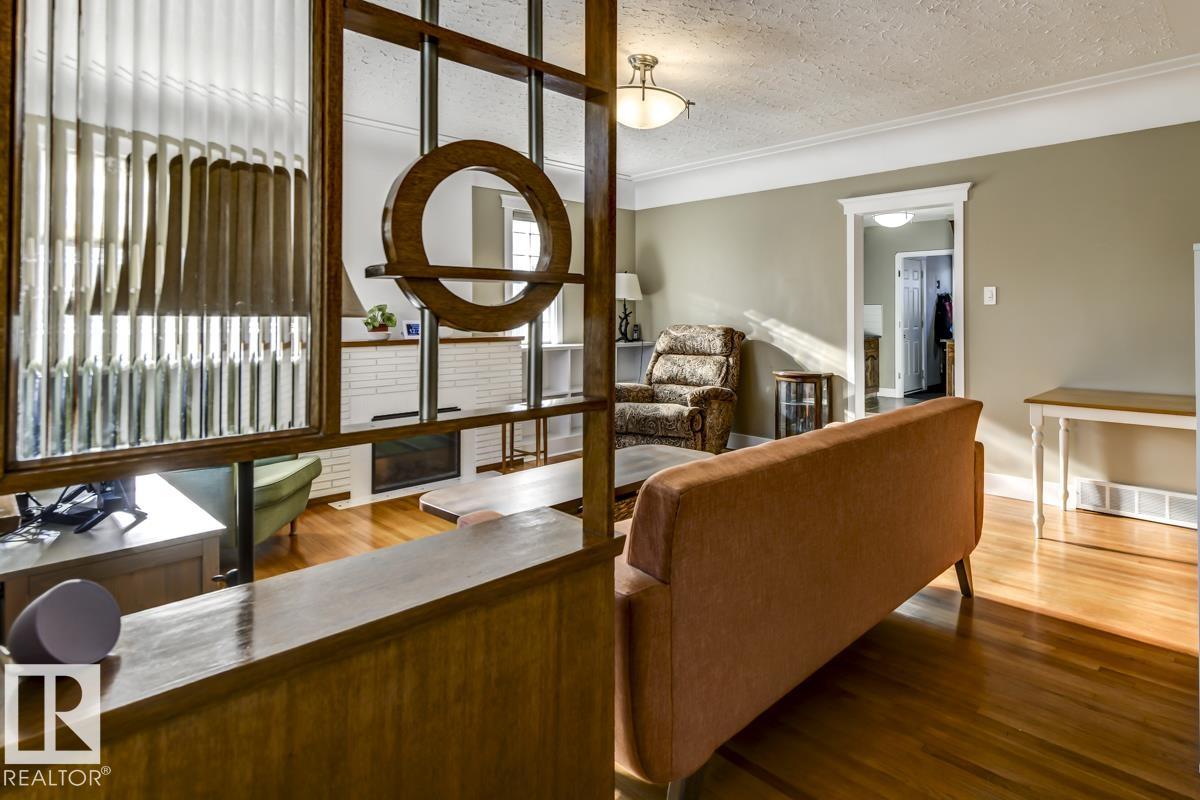 Photo 9 at 10714 128 Street NW, Westmount, Edmonton