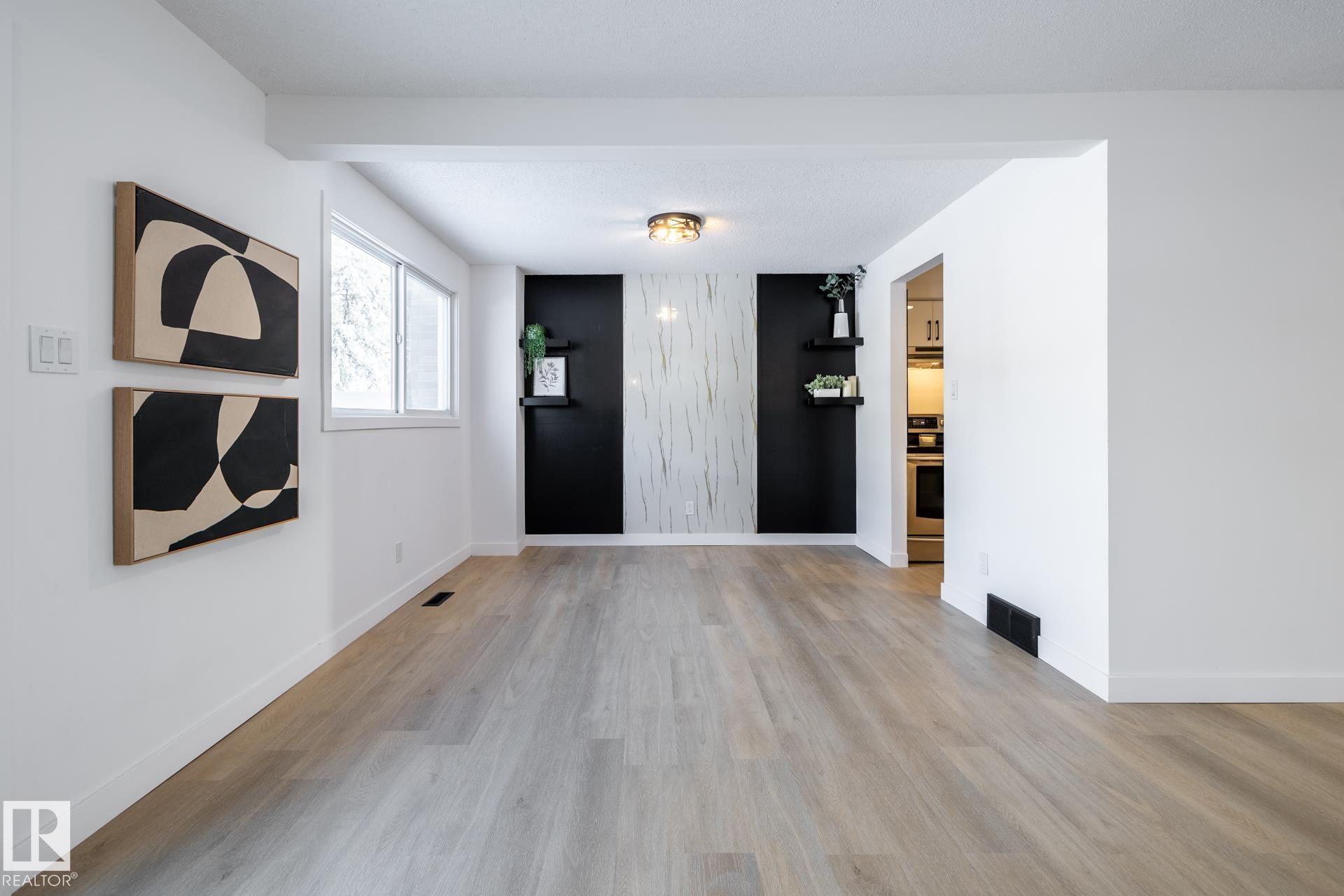 Photo 13 at 13449 40 Street NW, Belmont, Edmonton