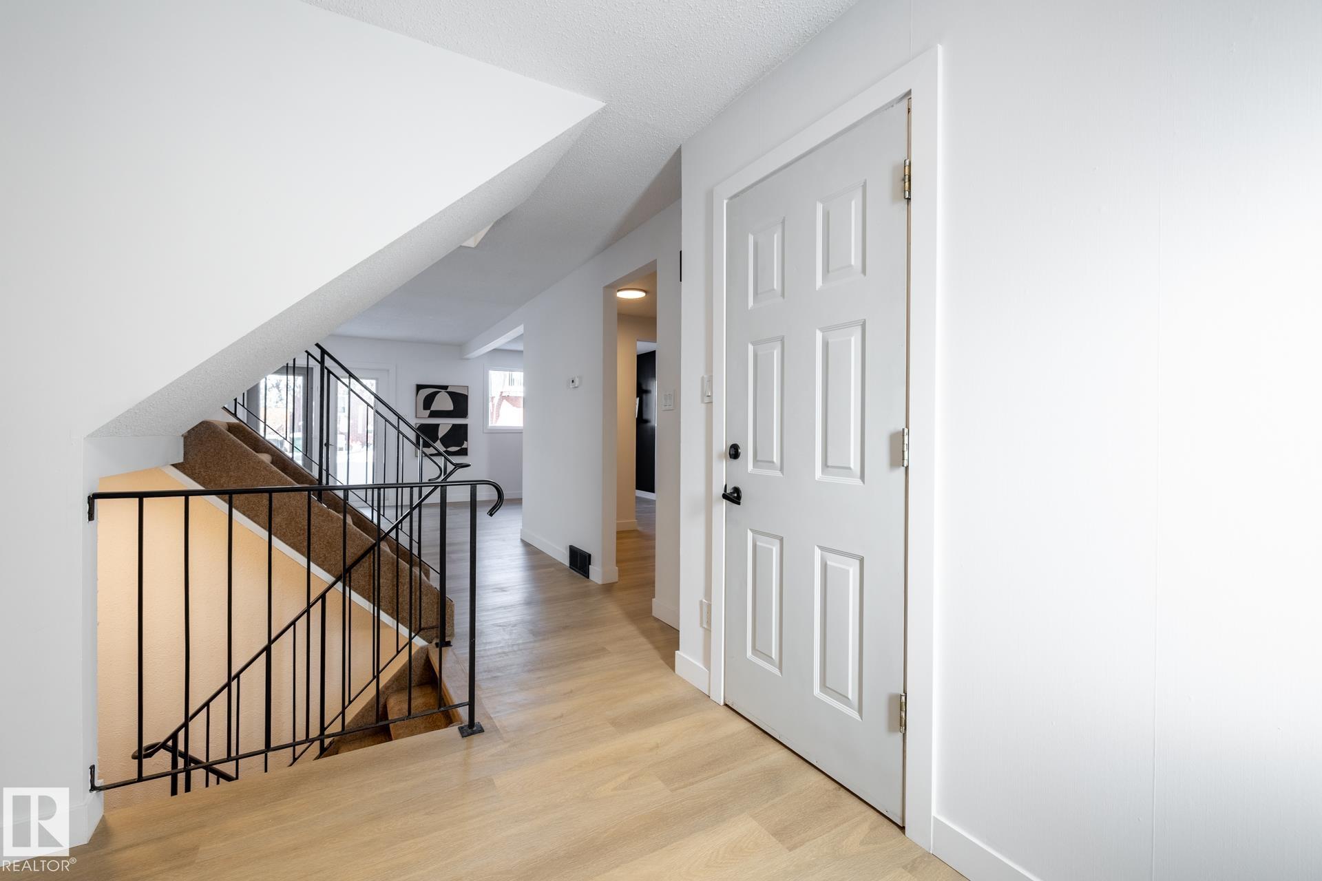 13449 40 Street NW, Belmont, Edmonton