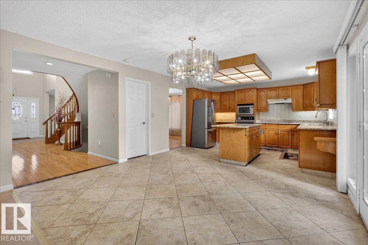 Photo 29 at 470 Rooney Crescent NW, Rhatigan Ridge, Edmonton