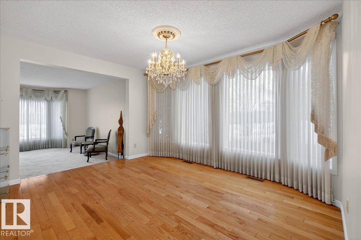 Photo 9 at 470 Rooney Crescent NW, Rhatigan Ridge, Edmonton