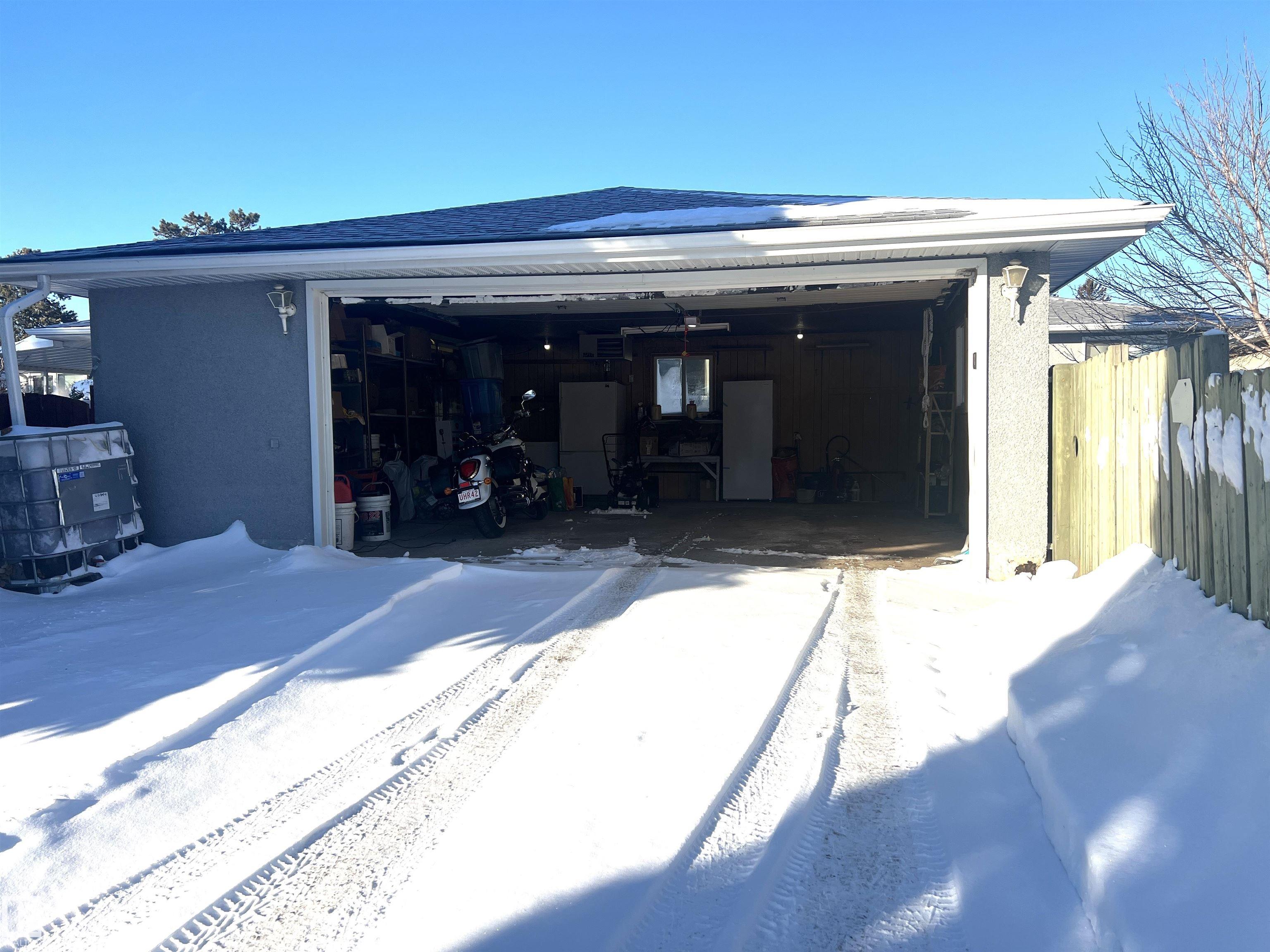 Picture for 15003 81 ST NW