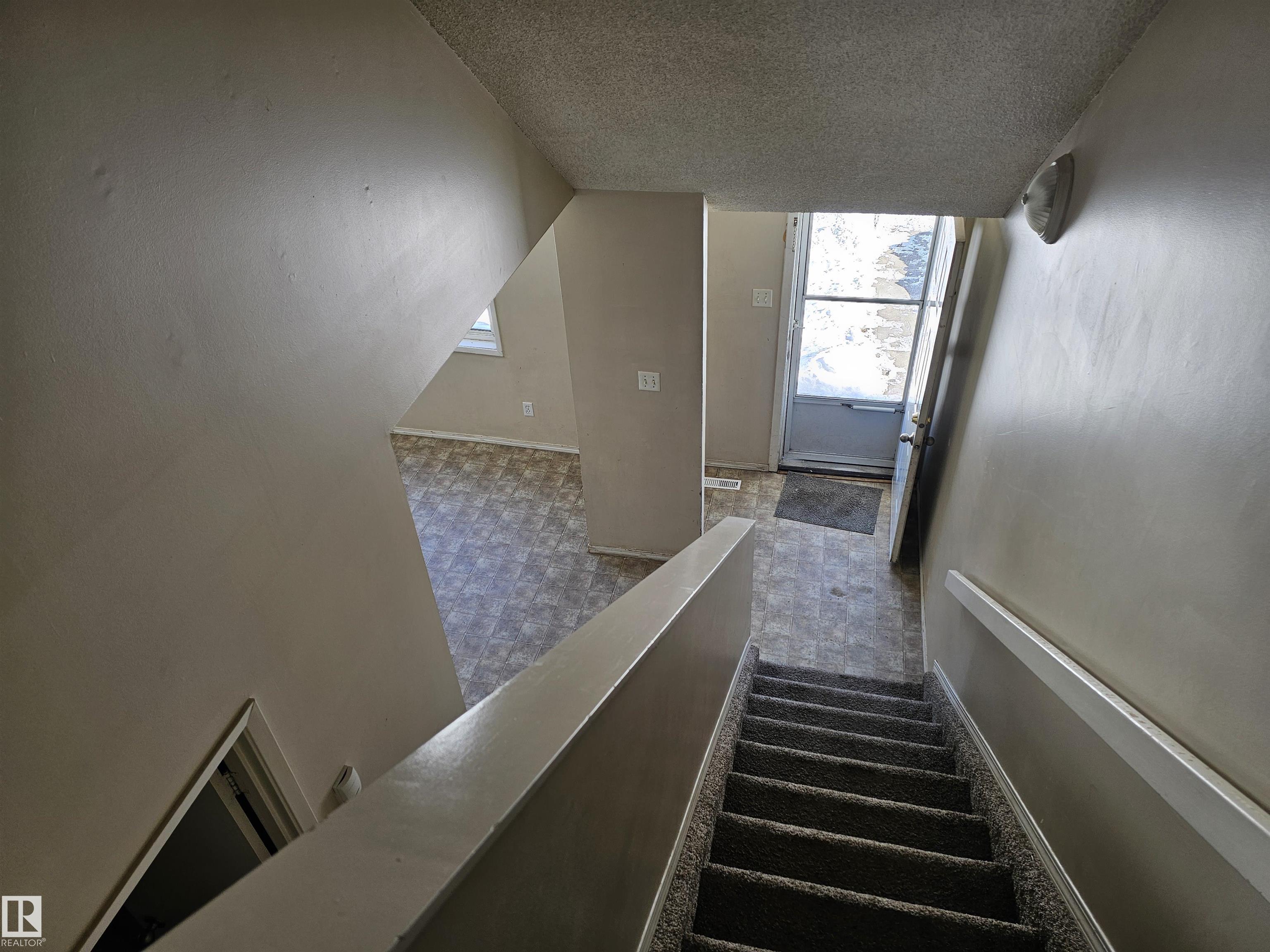 Photo 9 at 206 - 11421 34st NW, Rundle Heights, Edmonton