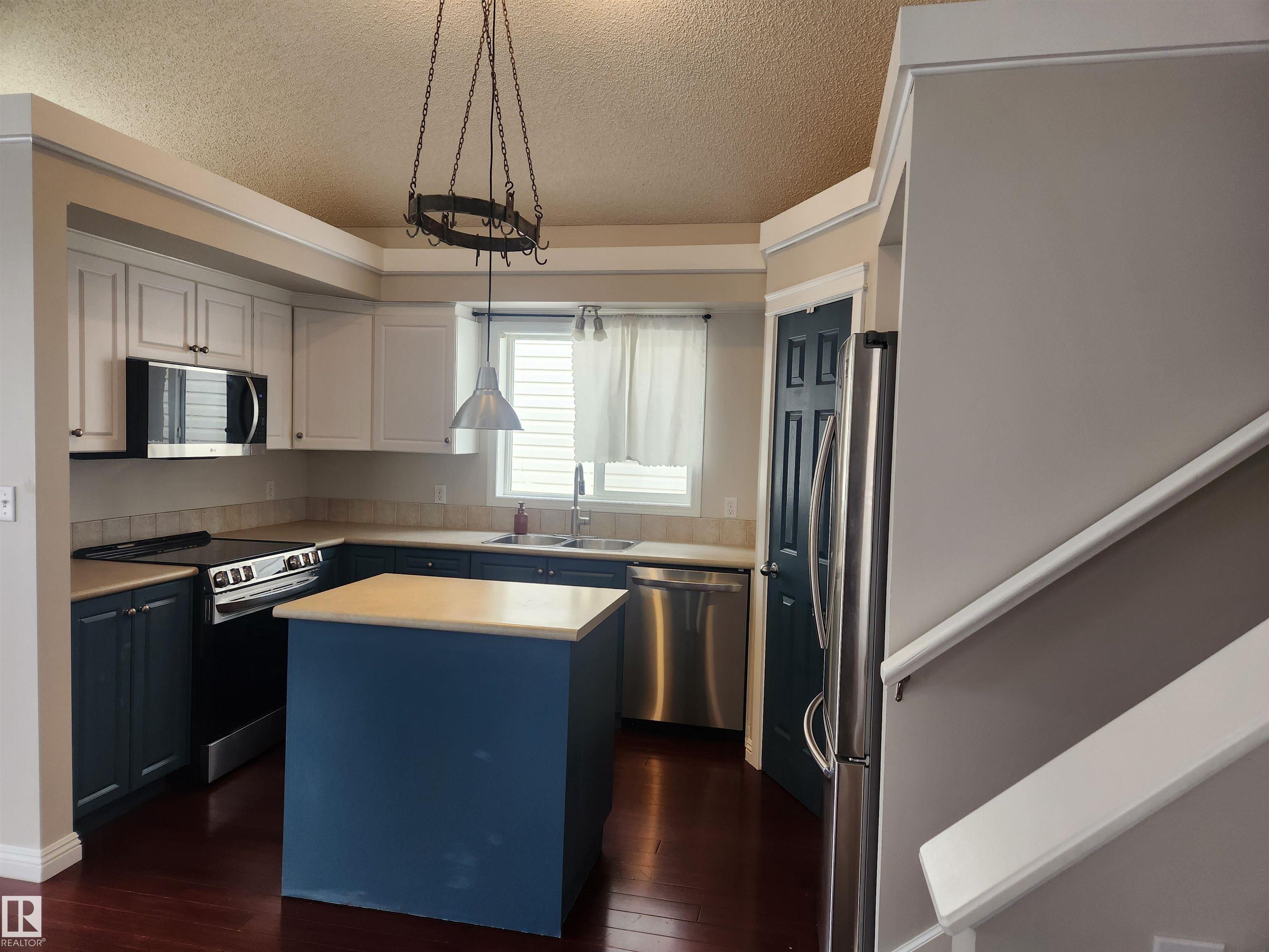 Picture for 14076 152 AV NW