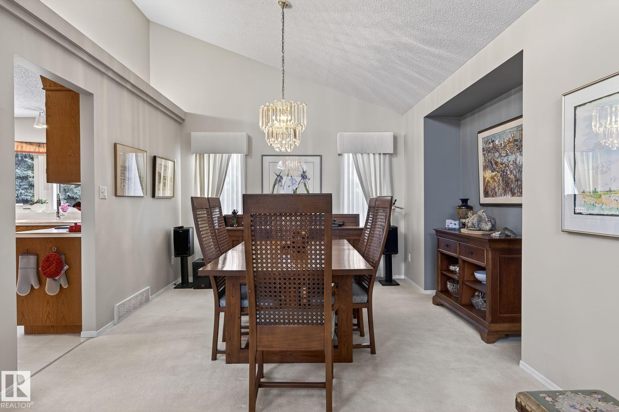 Photo 8 at 313 Hedley Way NW, Henderson Estates, Edmonton