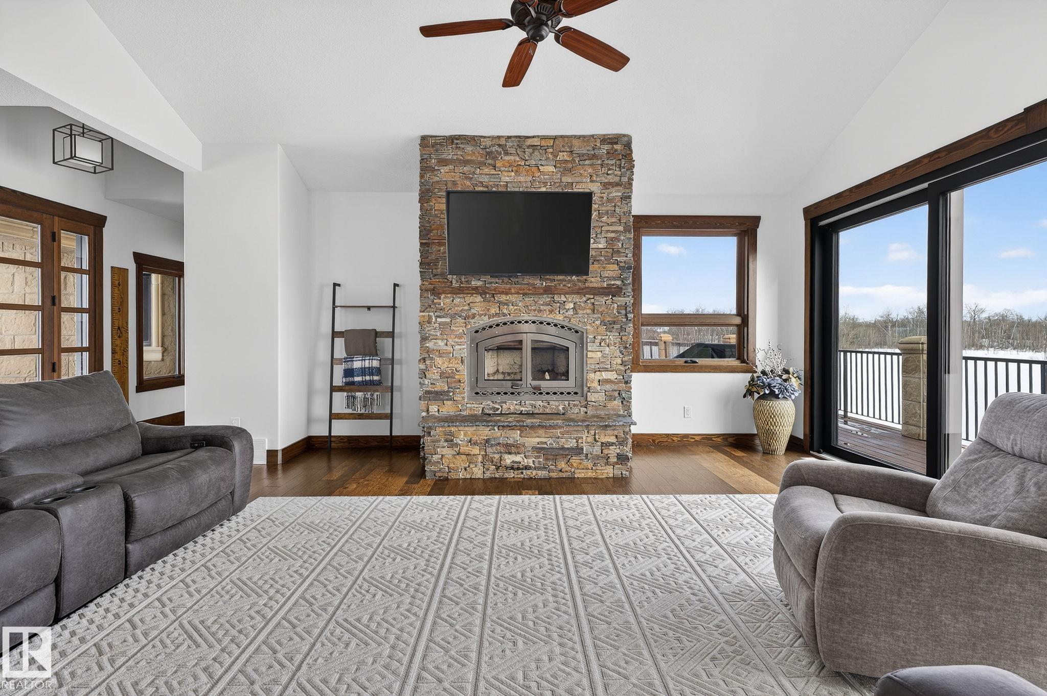 Photo 22 at 56229 Rge Road 242, None, Rural Sturgeon County