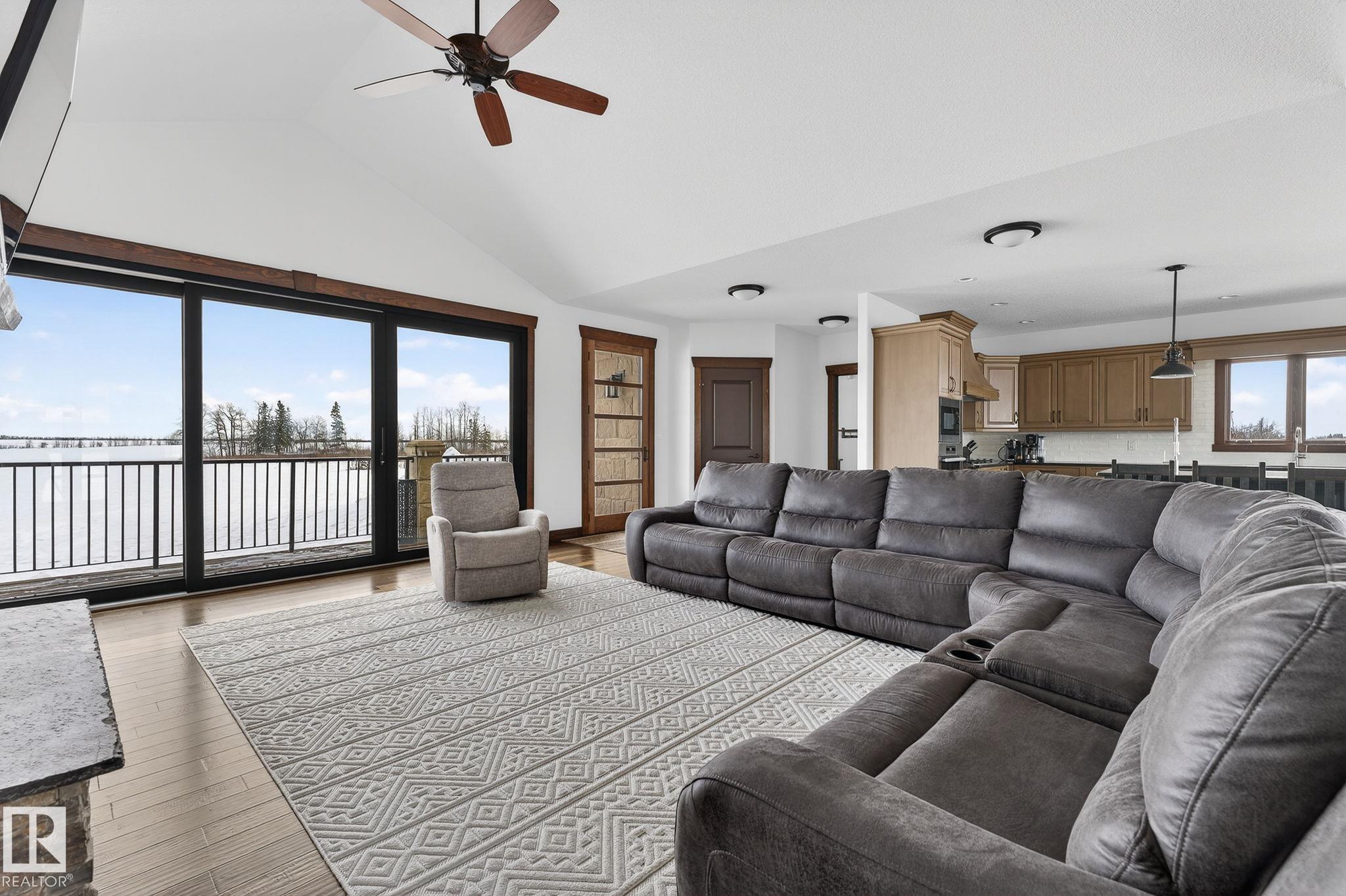 Photo 6 at 56229 Rge Road 242, None, Rural Sturgeon County