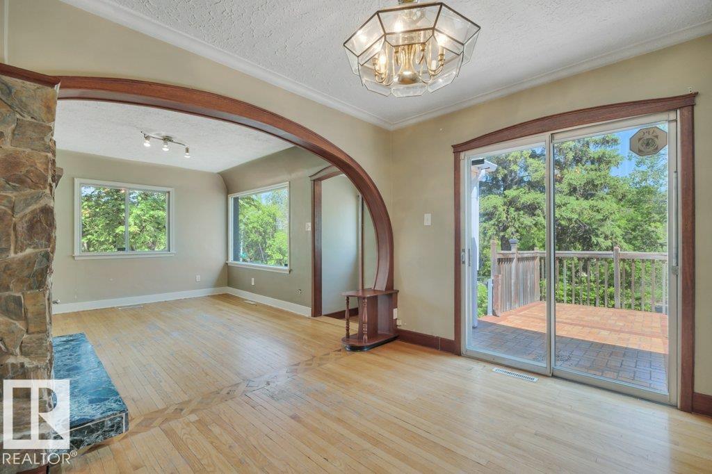 Photo 15 at 10148 87 Street NW, Riverdale, Edmonton