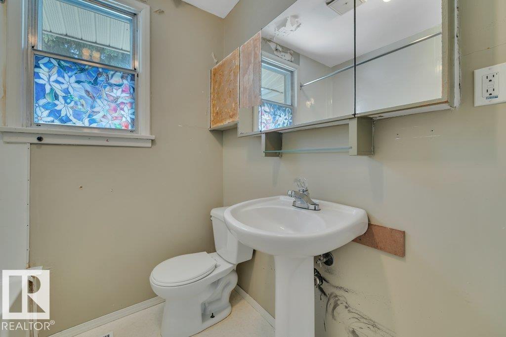 Photo 29 at 10148 87 Street NW, Riverdale, Edmonton