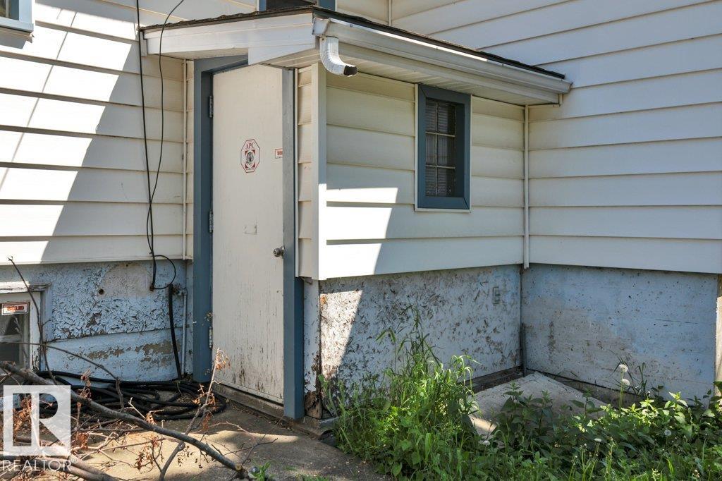 Photo 43 at 10148 87 Street NW, Riverdale, Edmonton