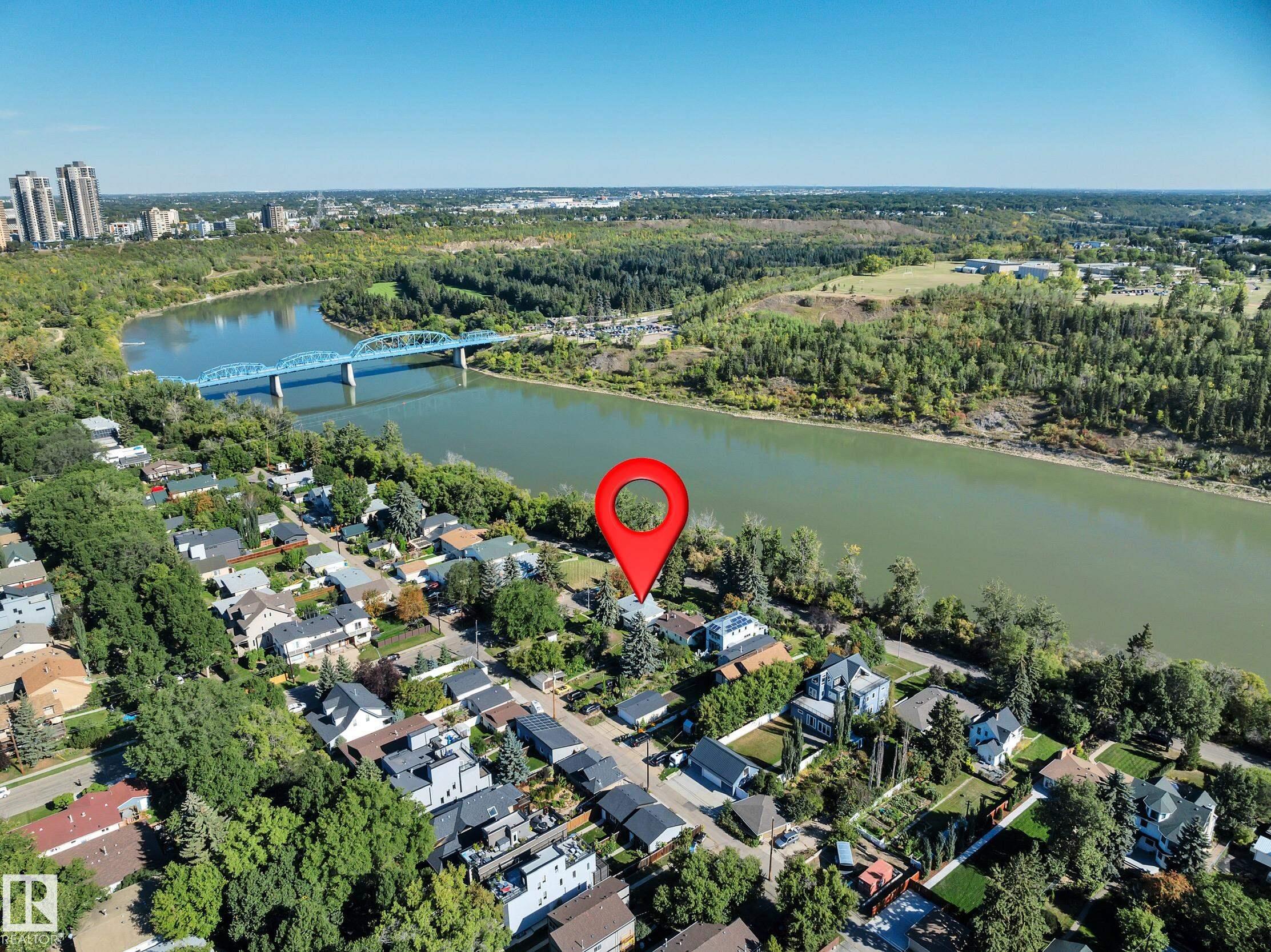 Photo 61 at 10148 87 Street NW, Riverdale, Edmonton