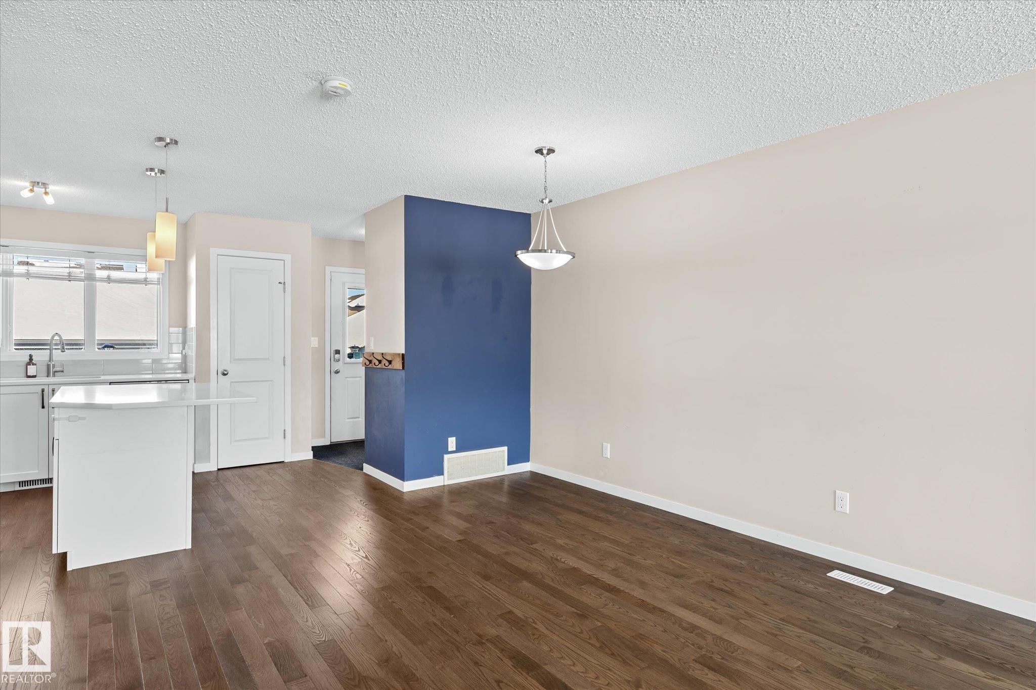 Photo 10 at 2241 Price Lane SW, Paisley, Edmonton