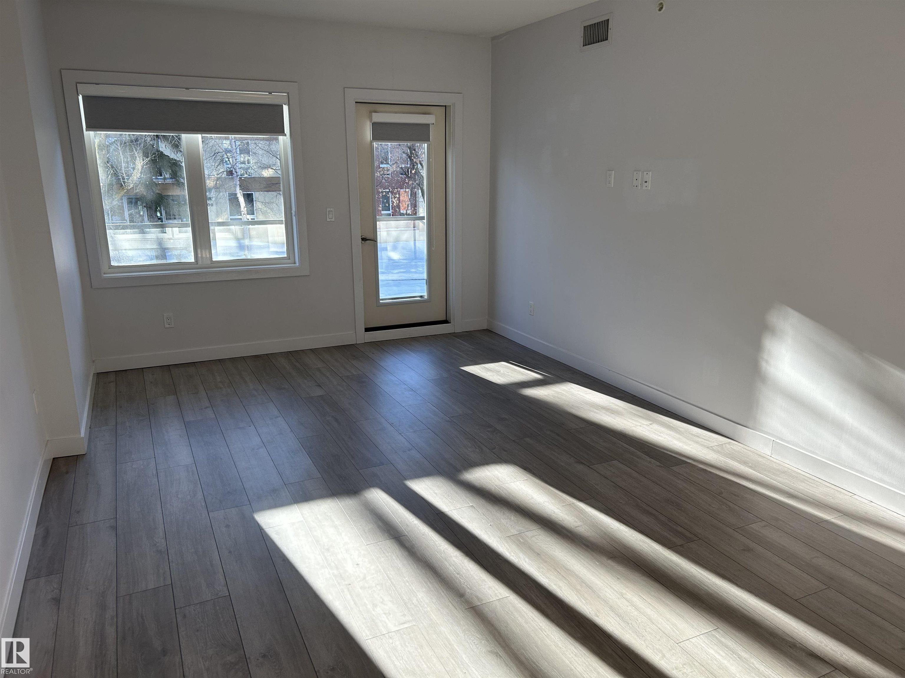 Photo 7 at 202 - 8510 90 Street NW, Bonnie Doon, Edmonton