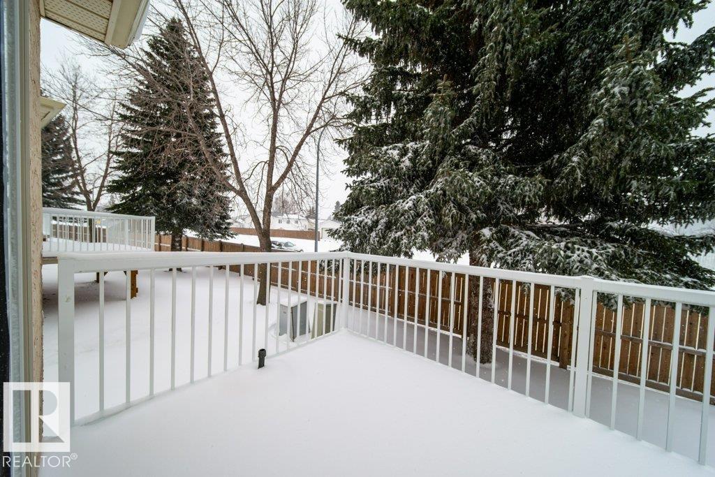 Photo 11 at 1877 Mill Woods Road E NW, Daly Grove, Edmonton