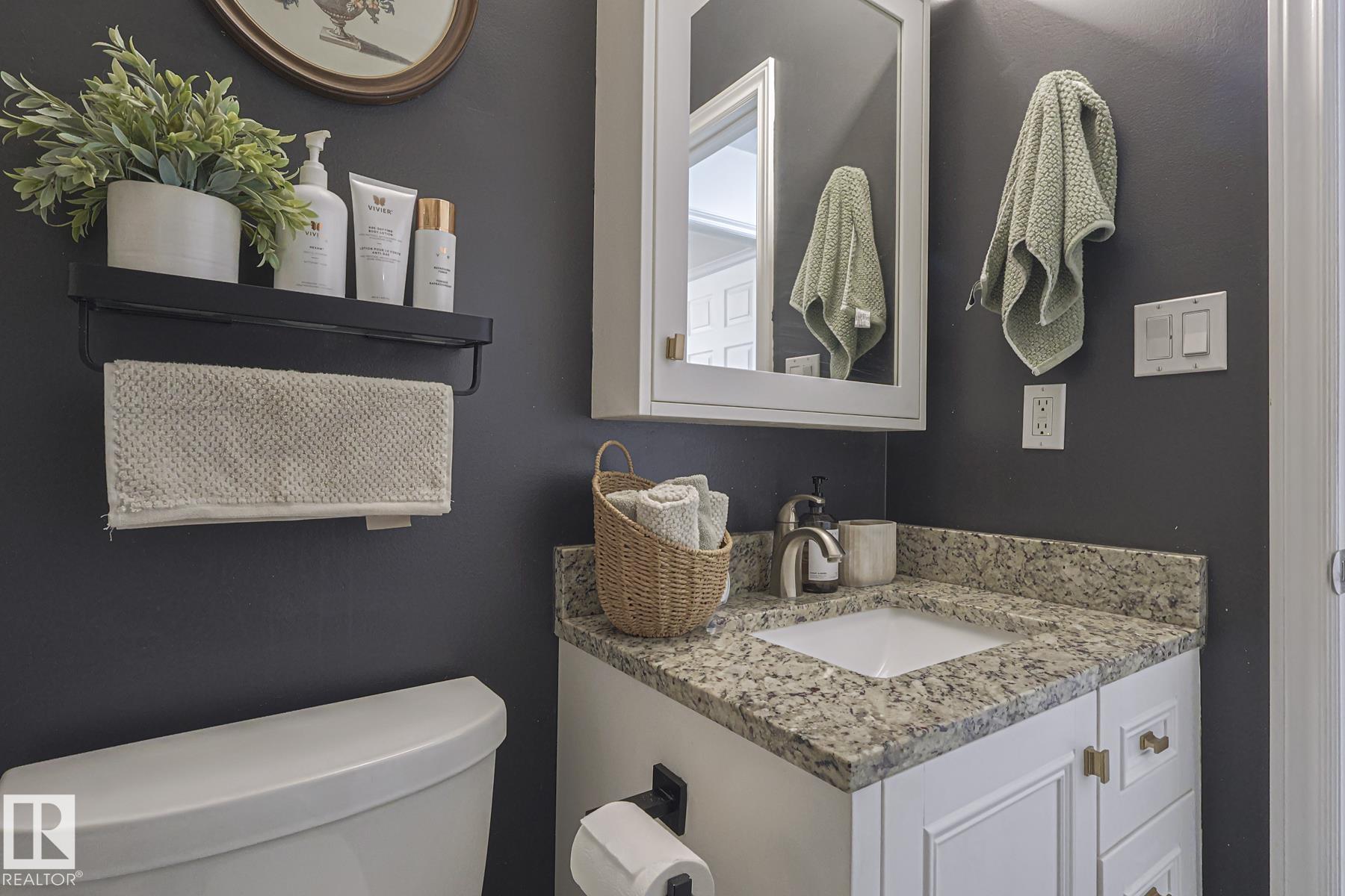 Photo 20 at 663 Abbottsfield Road NW, Abbottsfield, Edmonton