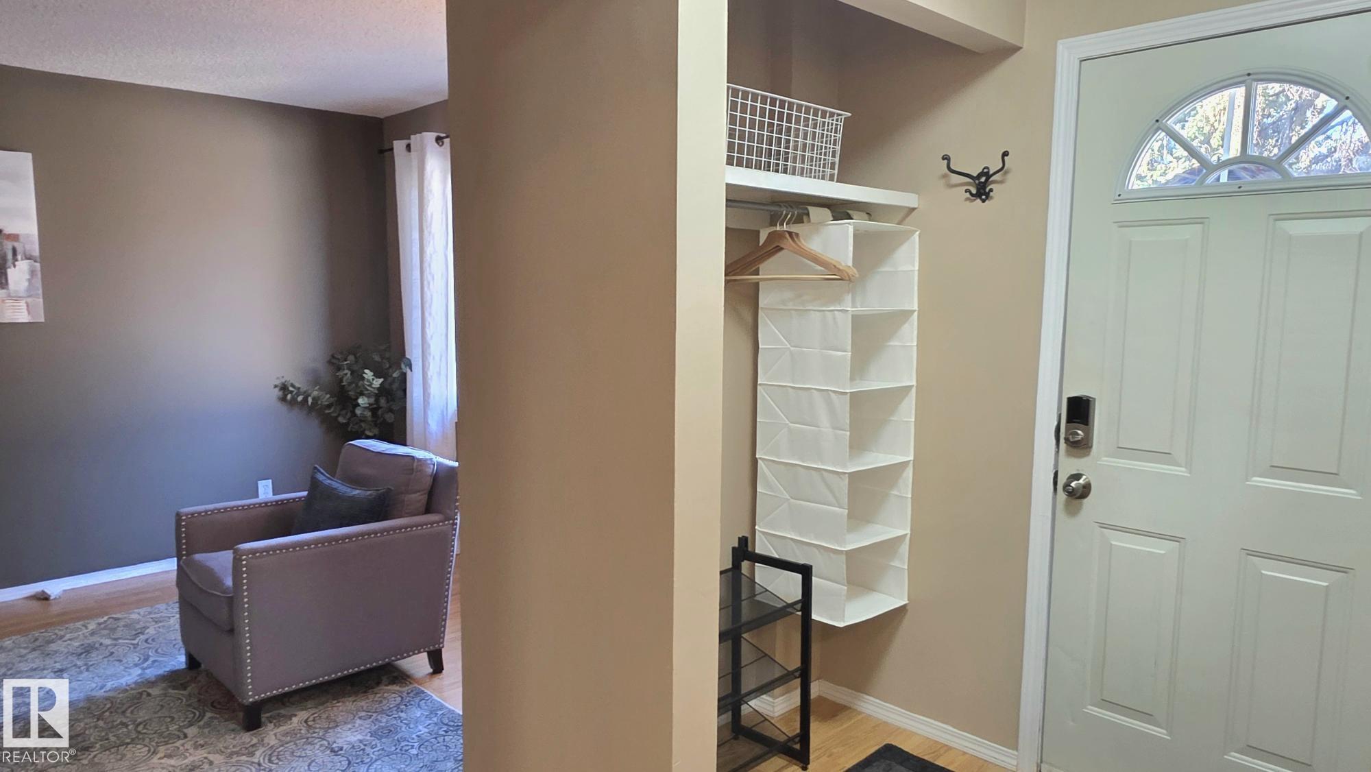 117 Londonderry Square NW, Kilkenny, Edmonton