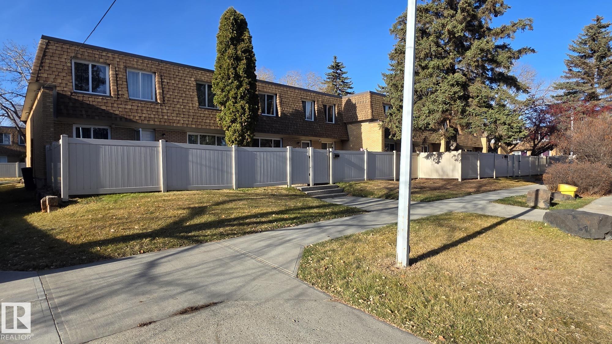 Photo 32 at 117 Londonderry Square NW, Kilkenny, Edmonton