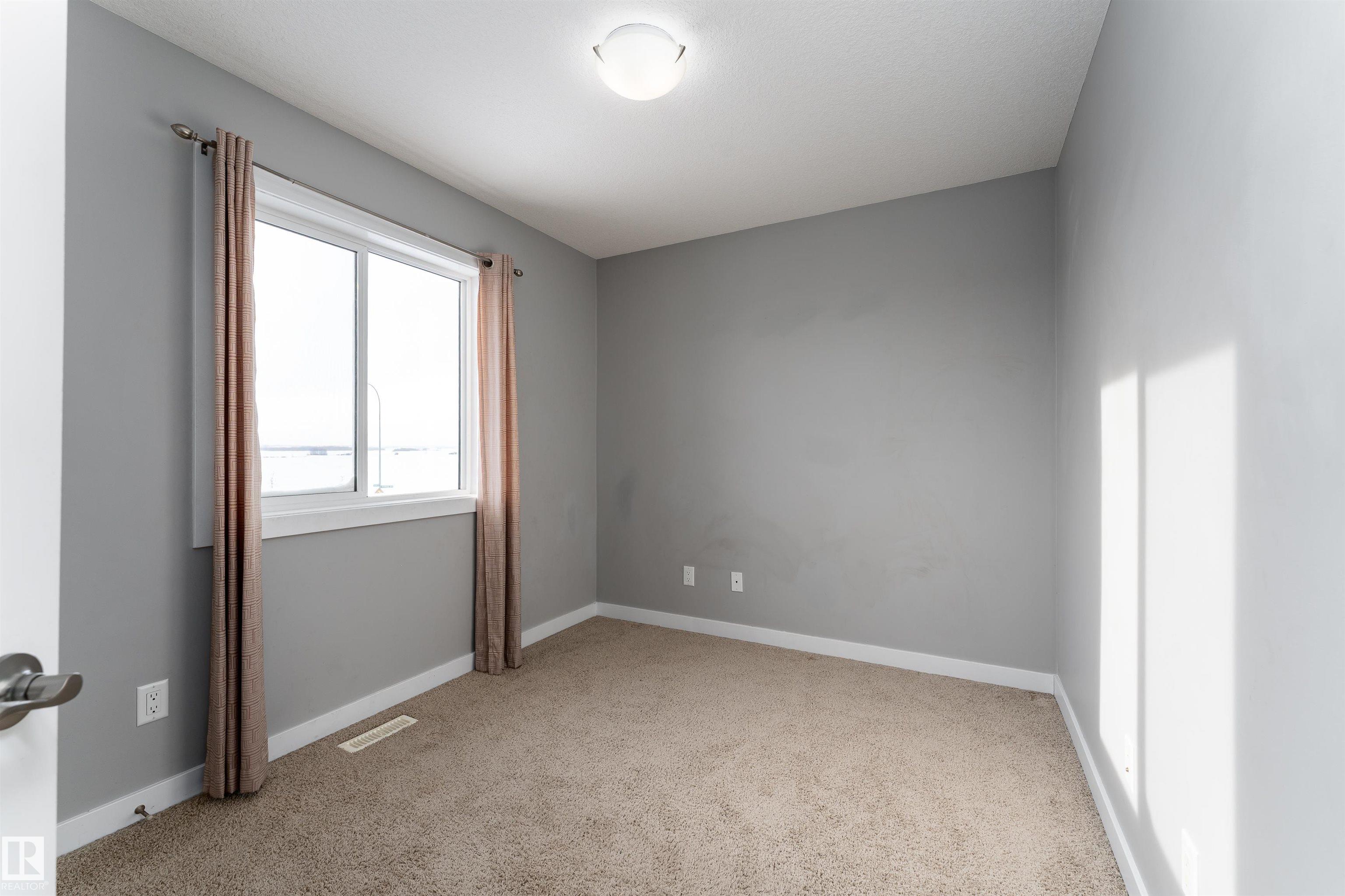 Photo 18 at 75 Richmond Link, South Fort, Fort Saskatchewan