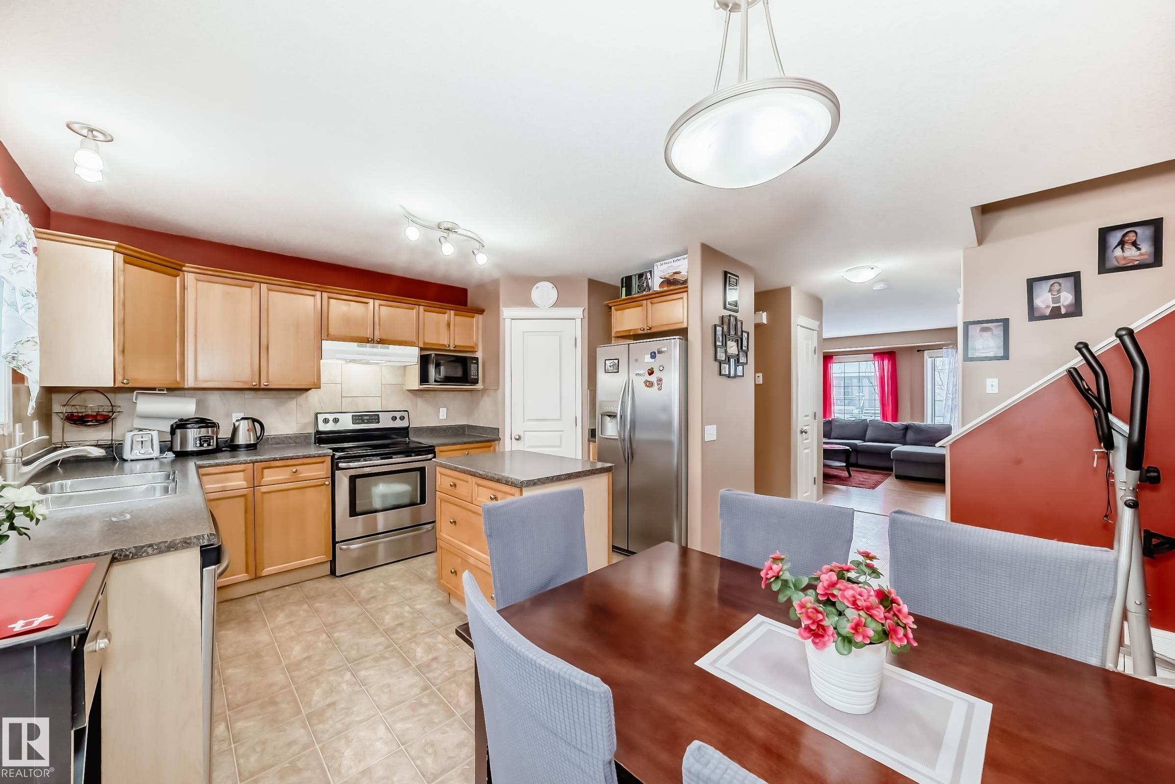 Photo 12 at 113 Keystone Lane, West Haven, Leduc