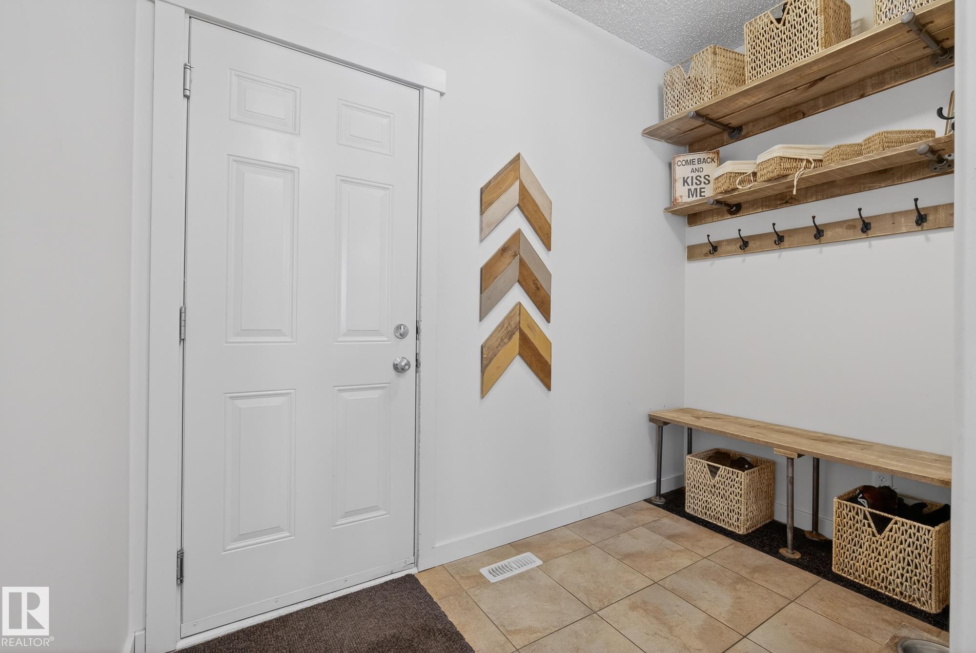 Photo 12 at 104 North Ridge Drive, North Ridge, St. Albert