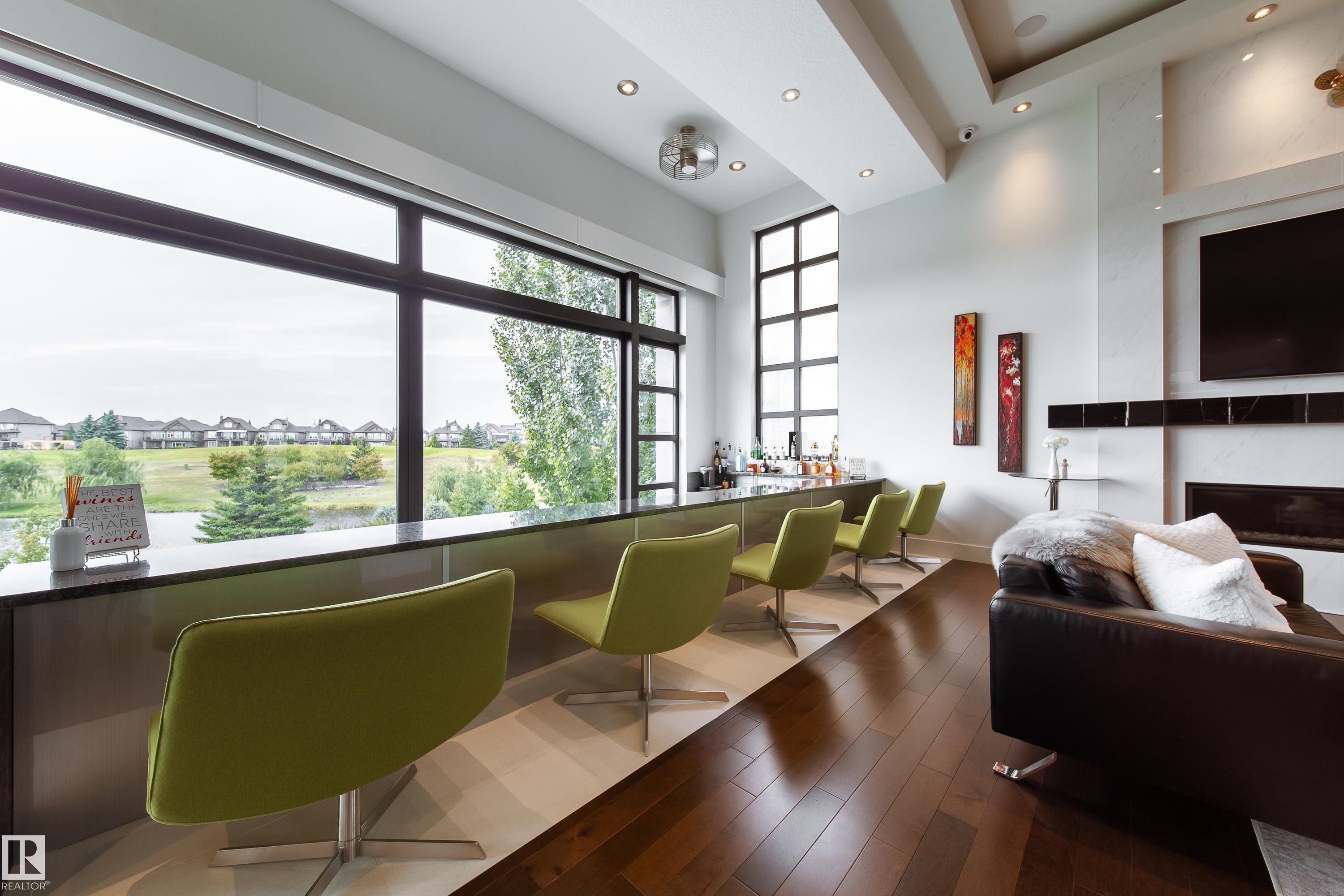 Photo 11 at 622 Howatt Drive SW, Hays Ridge Area, Edmonton