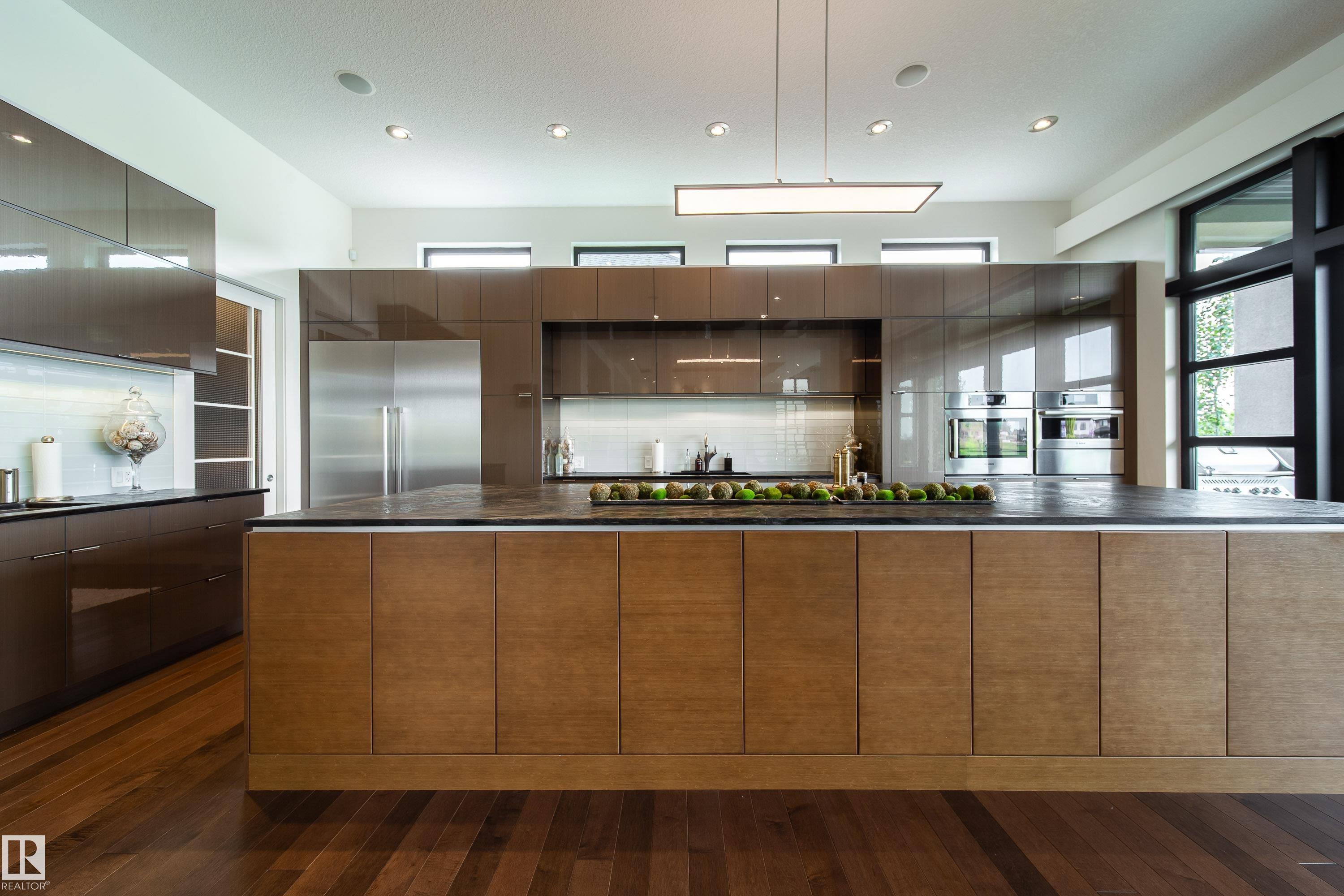 Photo 18 at 622 Howatt Drive SW, Hays Ridge Area, Edmonton