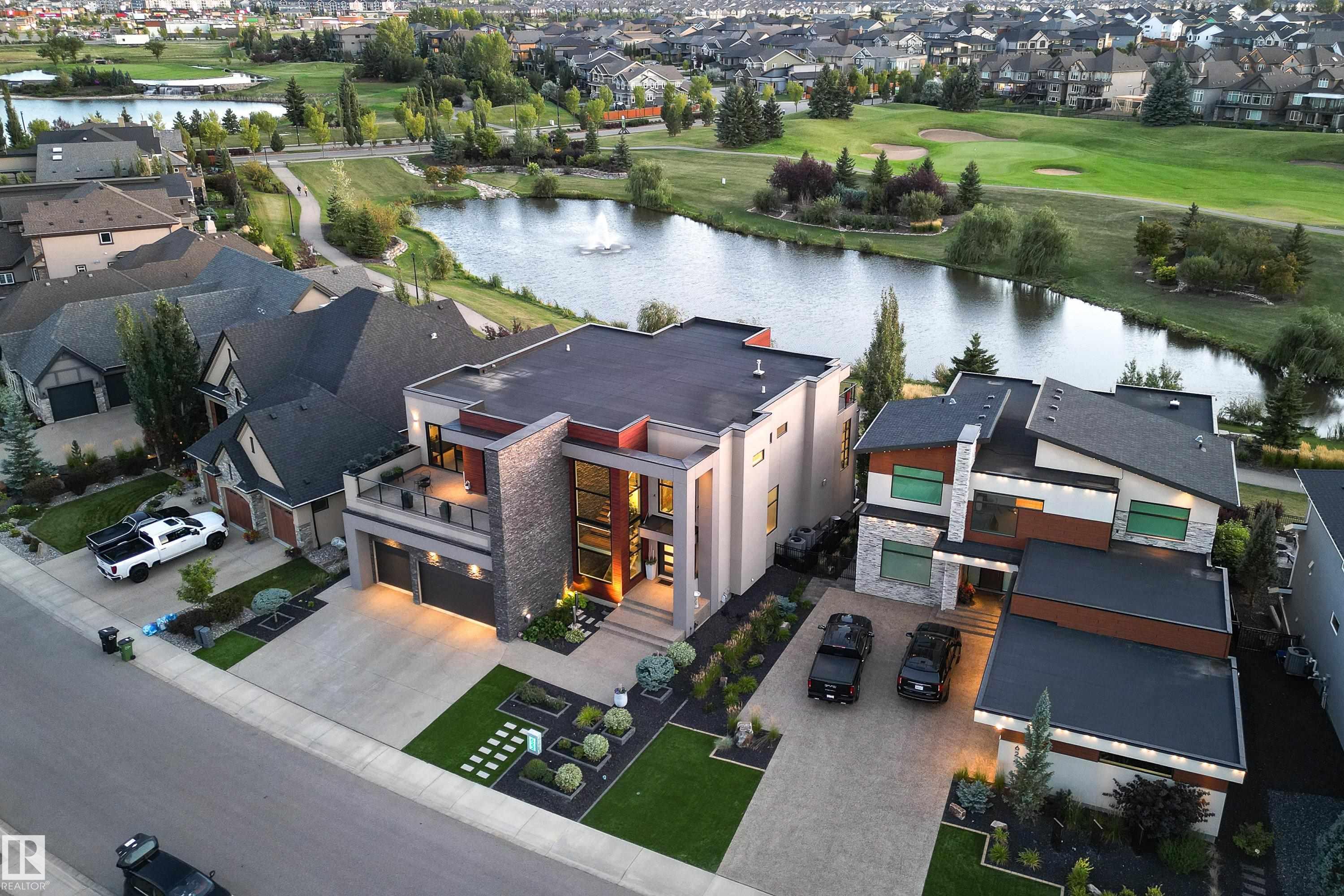 622 Howatt Drive SW, Hays Ridge Area, Edmonton