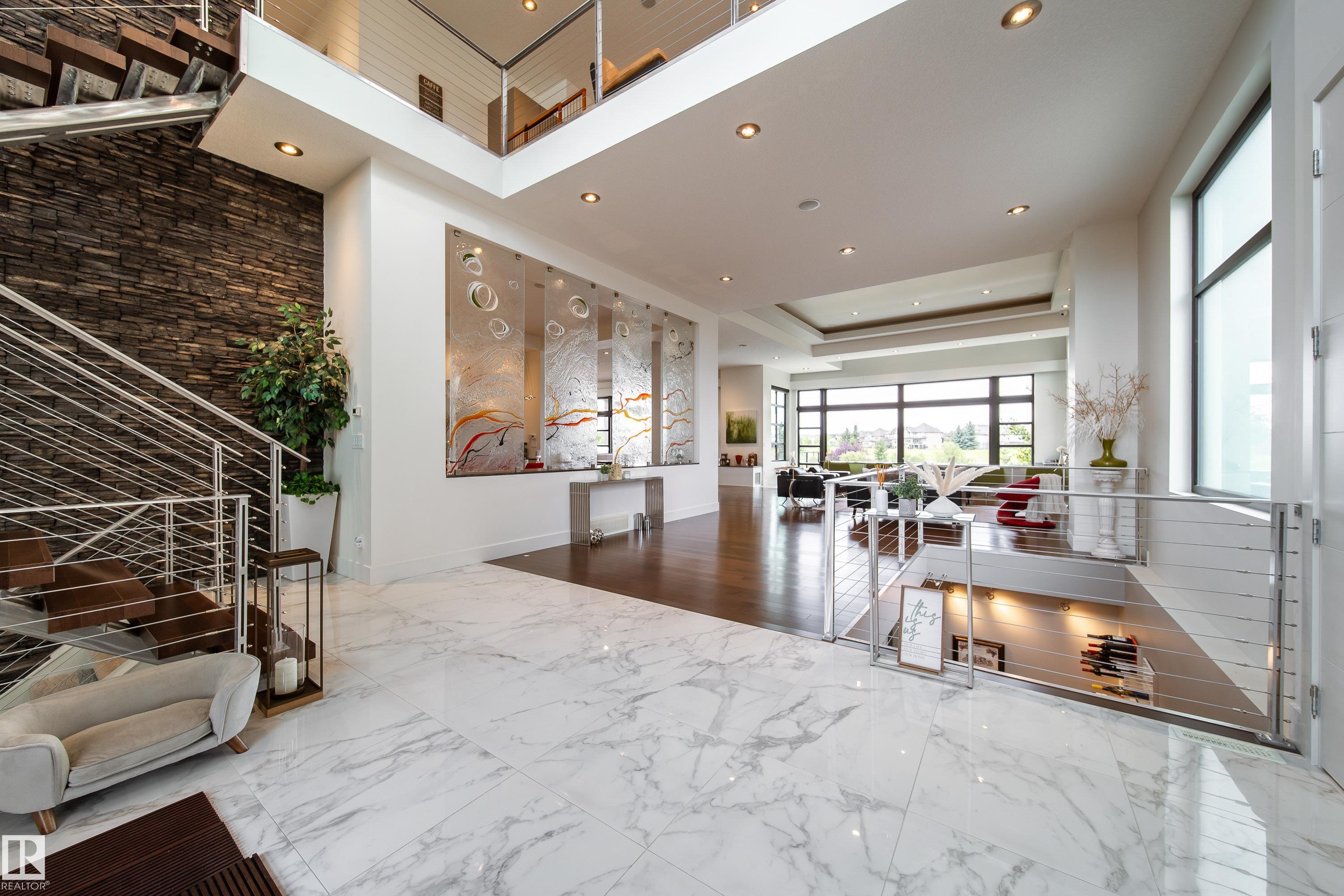 Photo 6 at 622 Howatt Drive SW, Hays Ridge Area, Edmonton