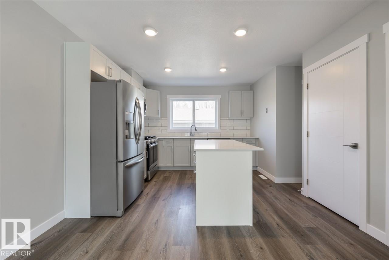 Picture for 7940/7942 82 AV NW