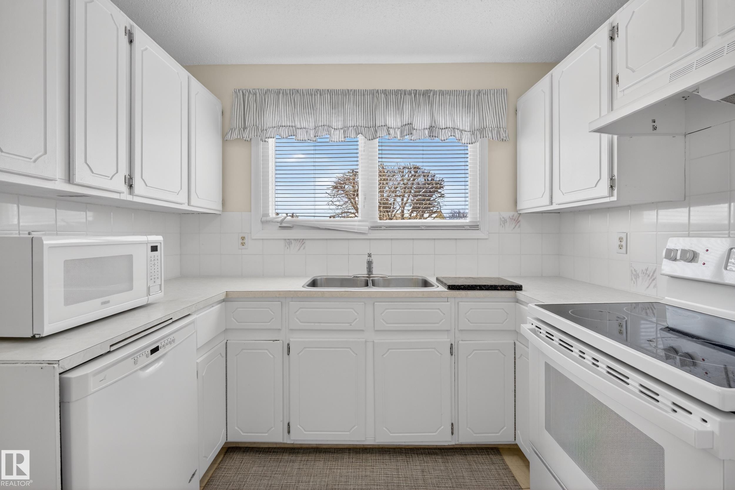 Photo 26 at 1004 61 Street NW, Sakaw, Edmonton