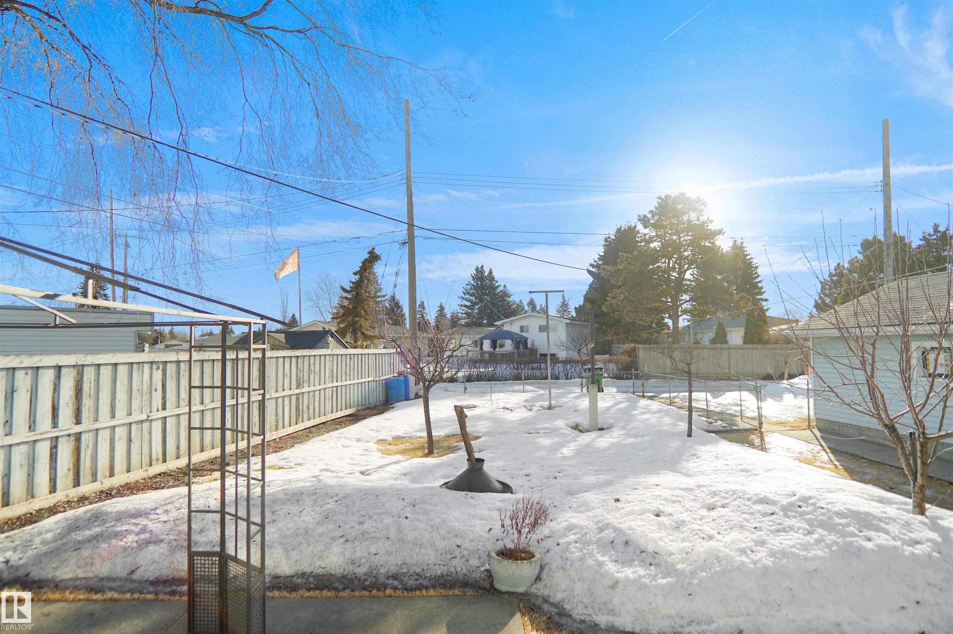 Photo 35 at 13007 93 Street NW, Killarney, Edmonton