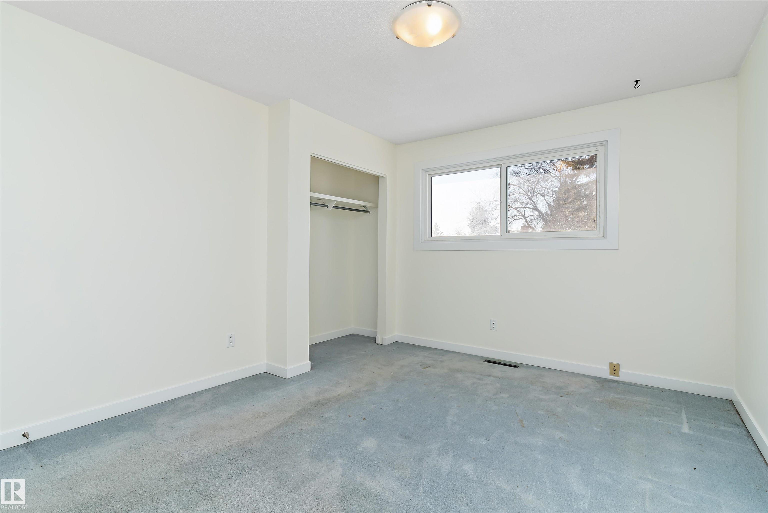 Photo 24 at 10951 35a Avenue NW, Duggan, Edmonton