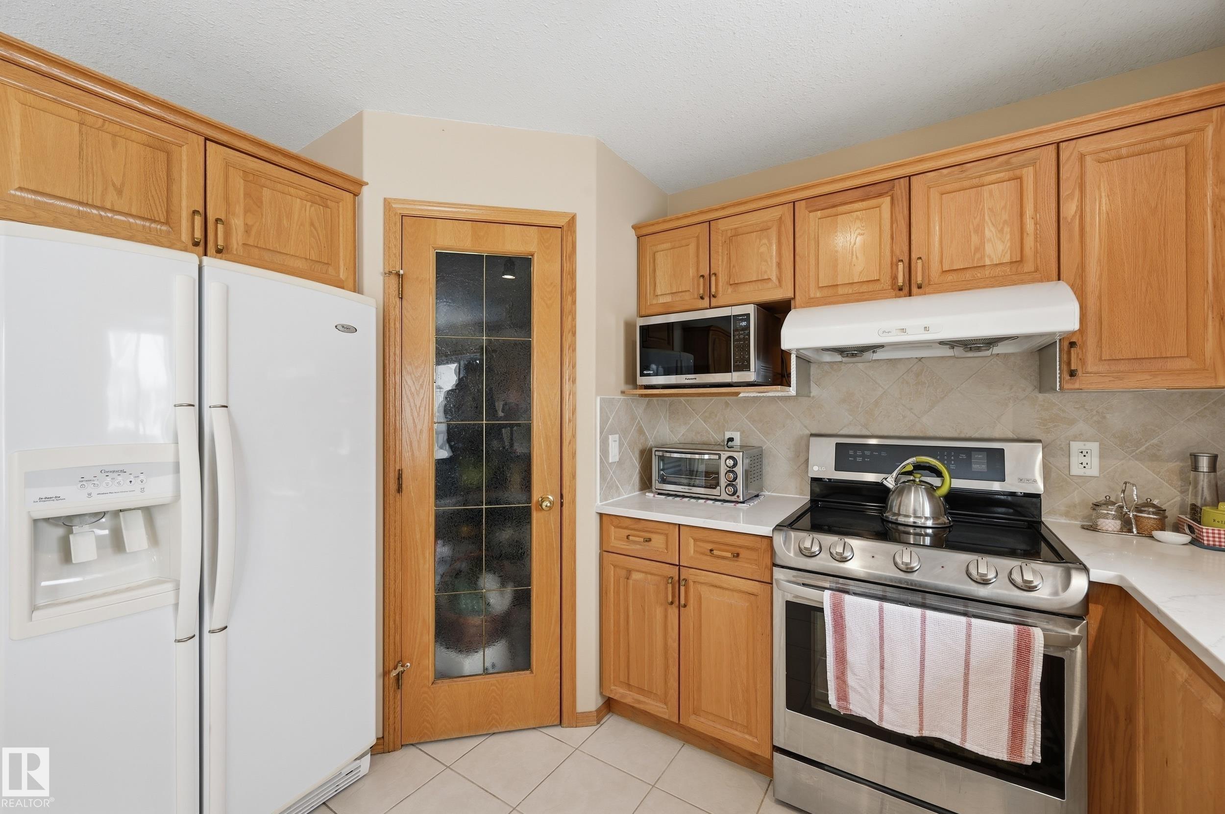 Photo 15 at 7220 161 Avenue NW, Ozerna, Edmonton