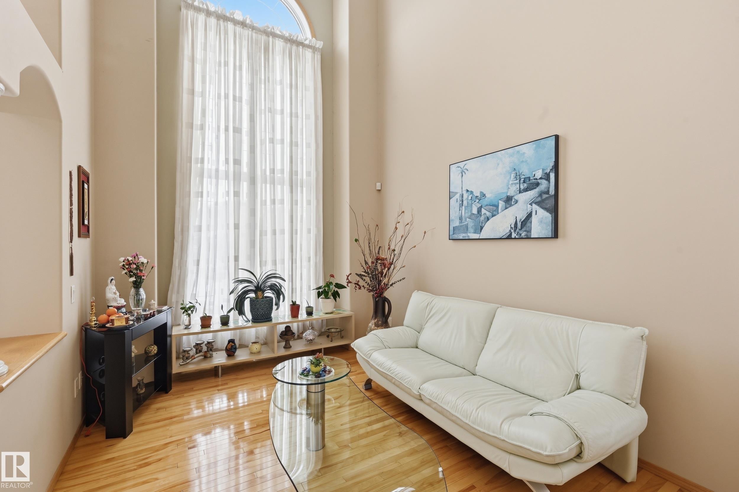 Photo 5 at 7220 161 Avenue NW, Ozerna, Edmonton