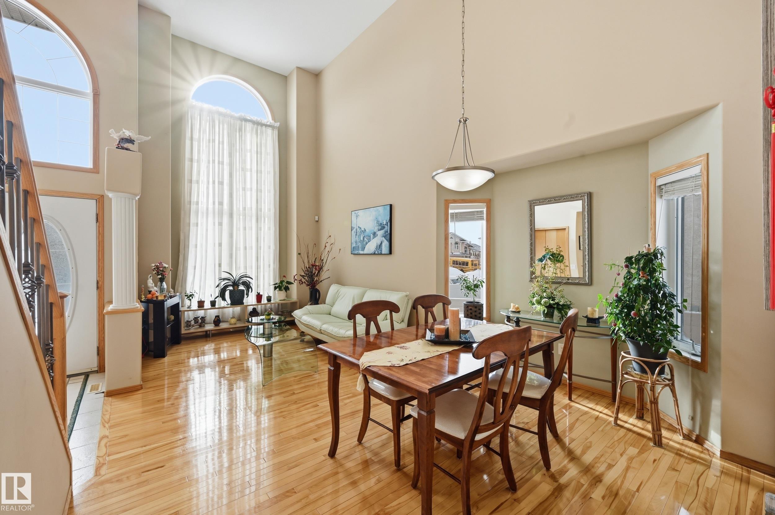 Photo 10 at 7220 161 Avenue NW, Ozerna, Edmonton