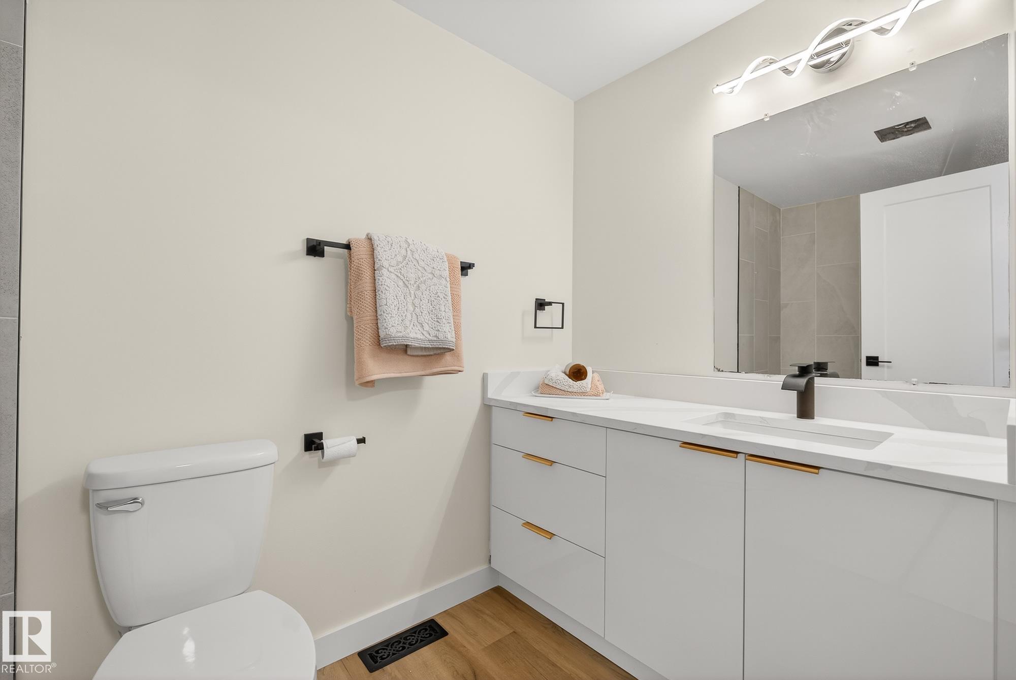 Photo 33 at 1 - 13833 30 Street NW, Hairsine, Edmonton