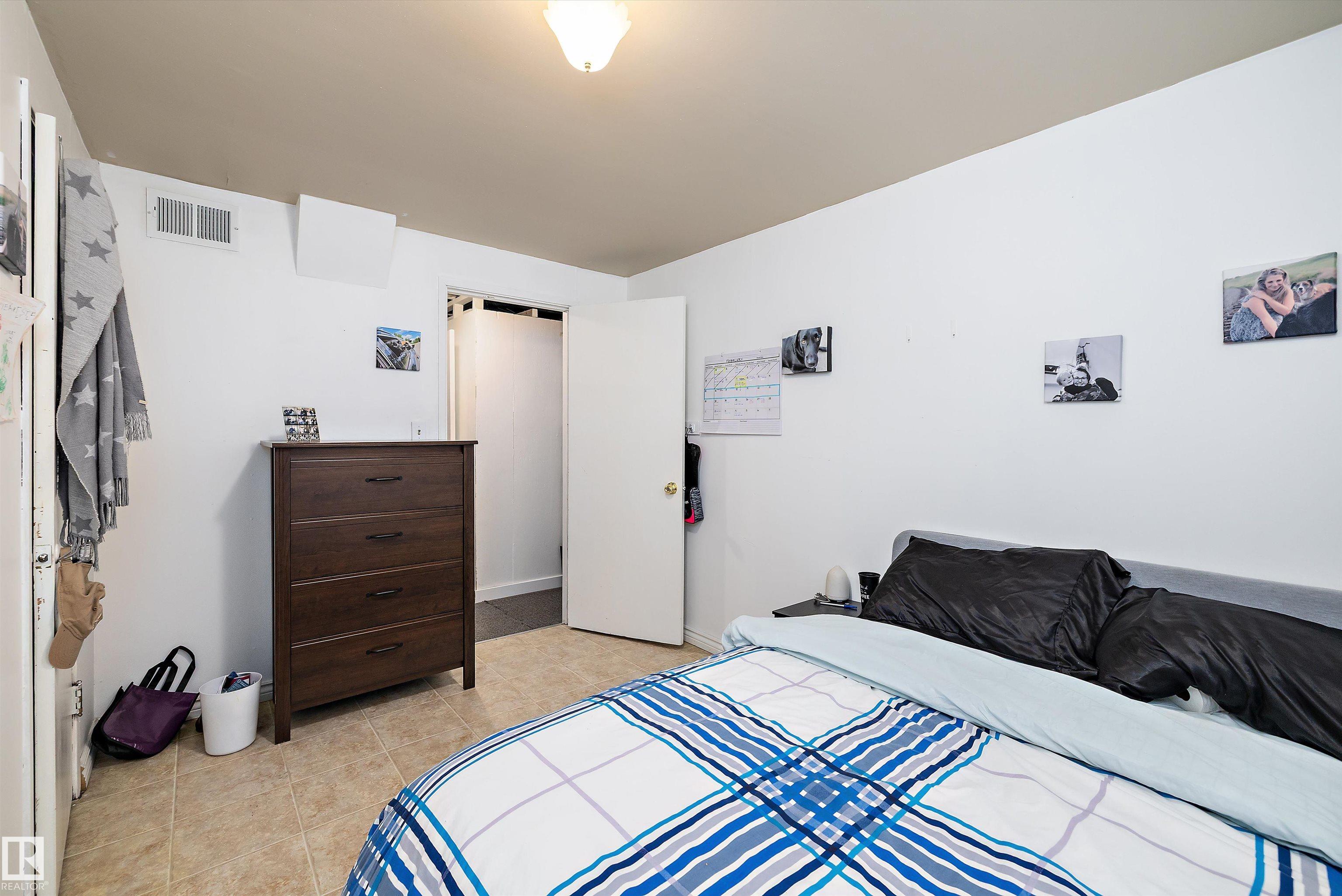 Photo 31 at 11242 72 Avenue NW, McKernan, Edmonton