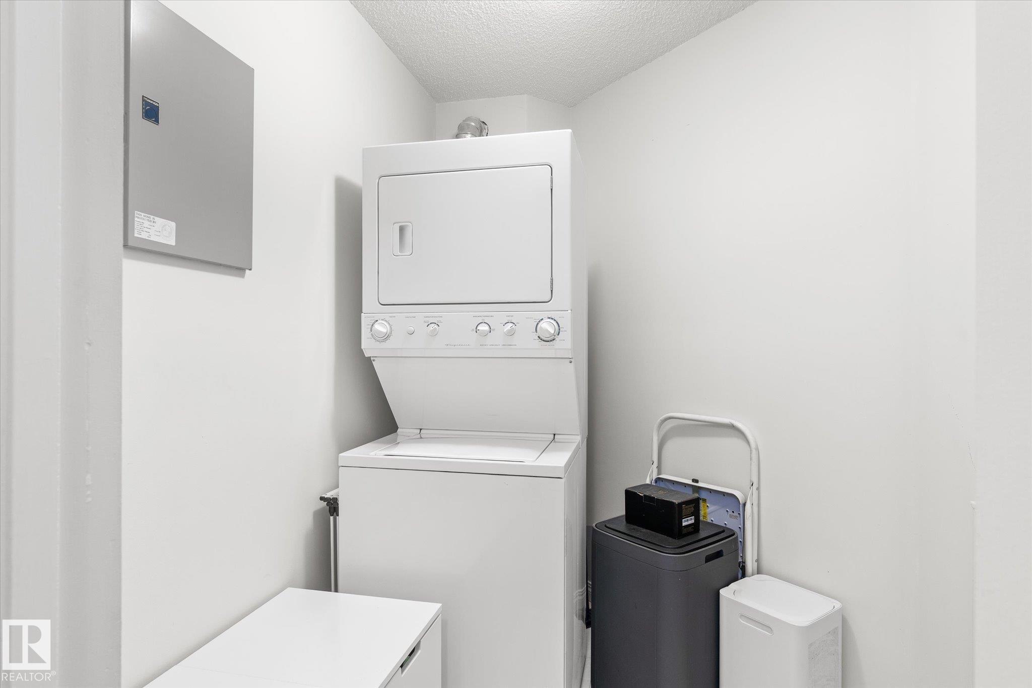 Photo 32 at 207 - 12028 103 Avenue NW, Wîhkwêntôwin, Edmonton