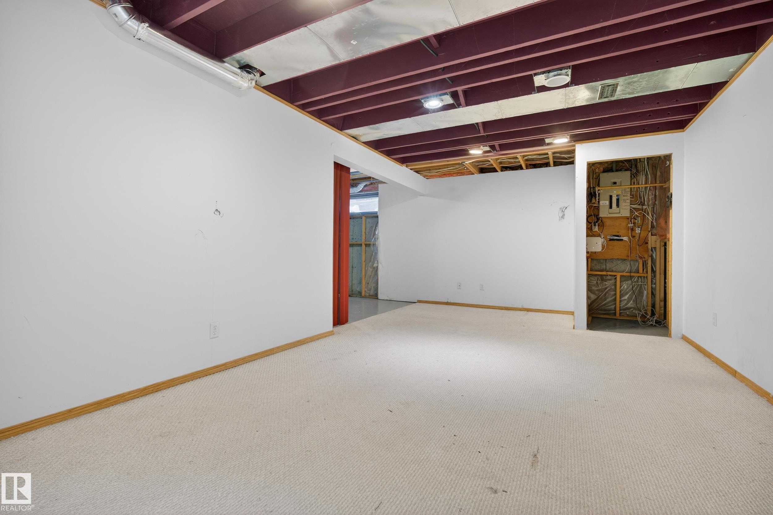 Photo 39 at 3801 33 Avenue, Caledonia, Leduc