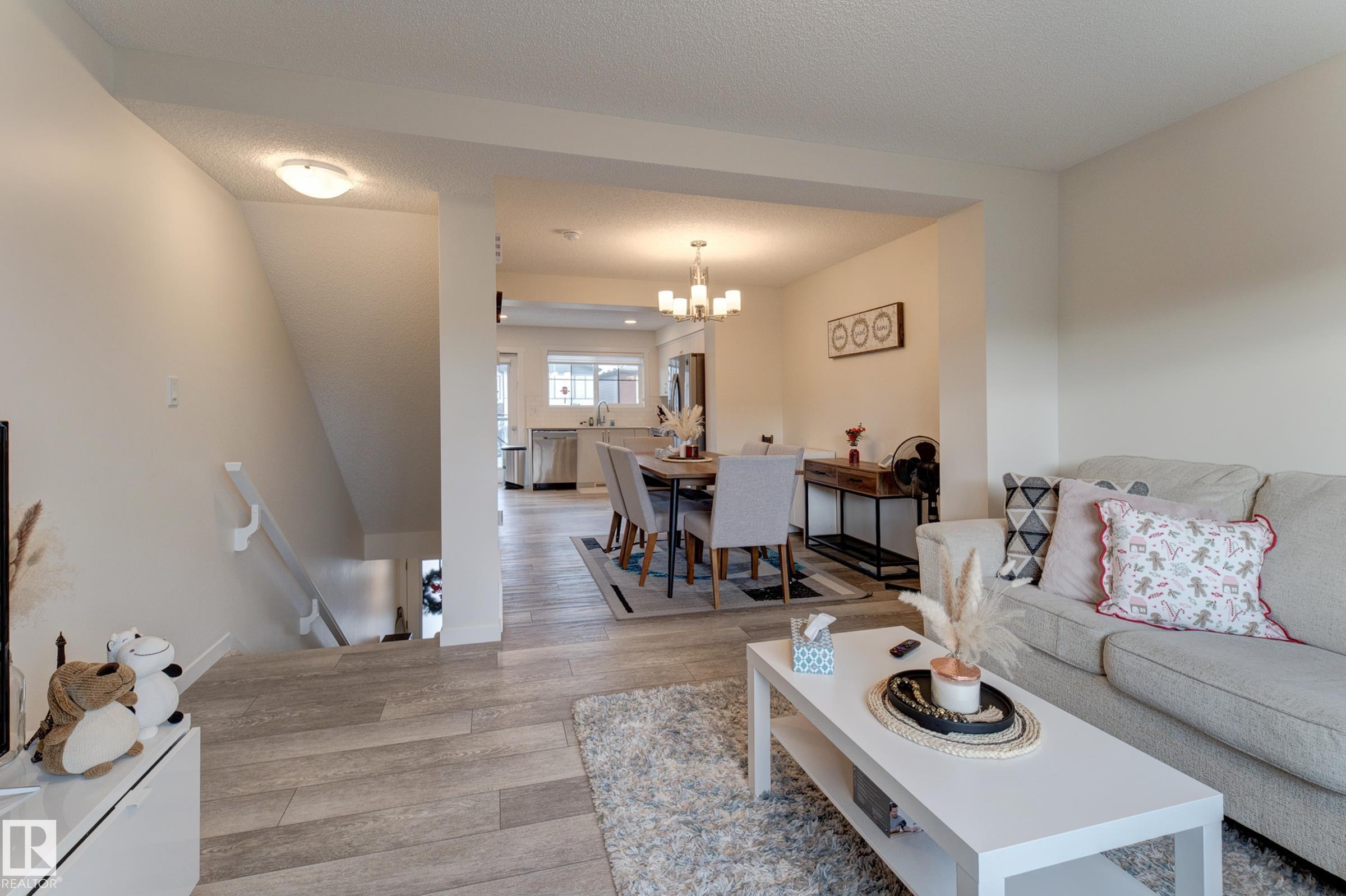 Picture for 19713 28 AV NW