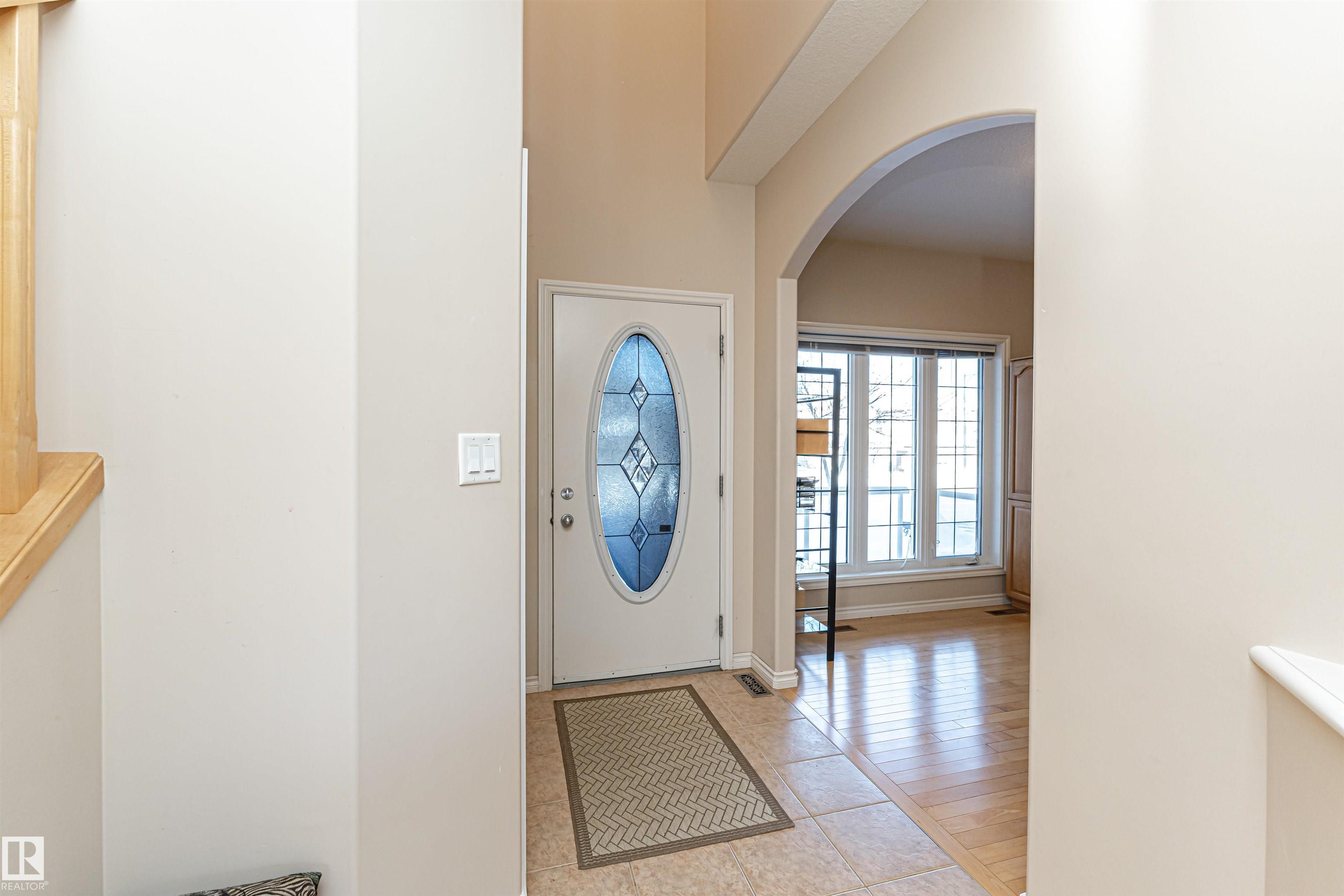 1915 126 Street SW, Rutherford, Edmonton