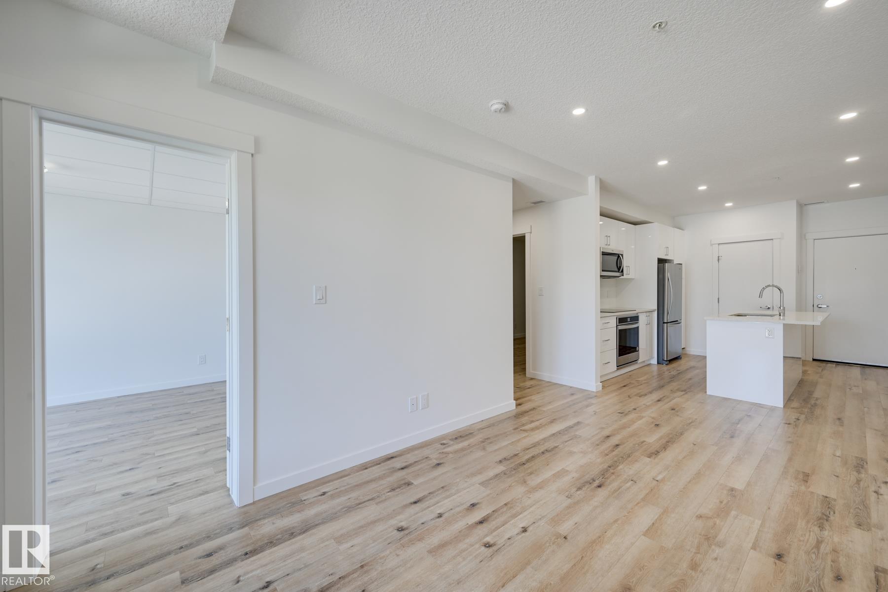 Photo 13 at 313 - 11503 76 Avenue NW, Belgravia, Edmonton