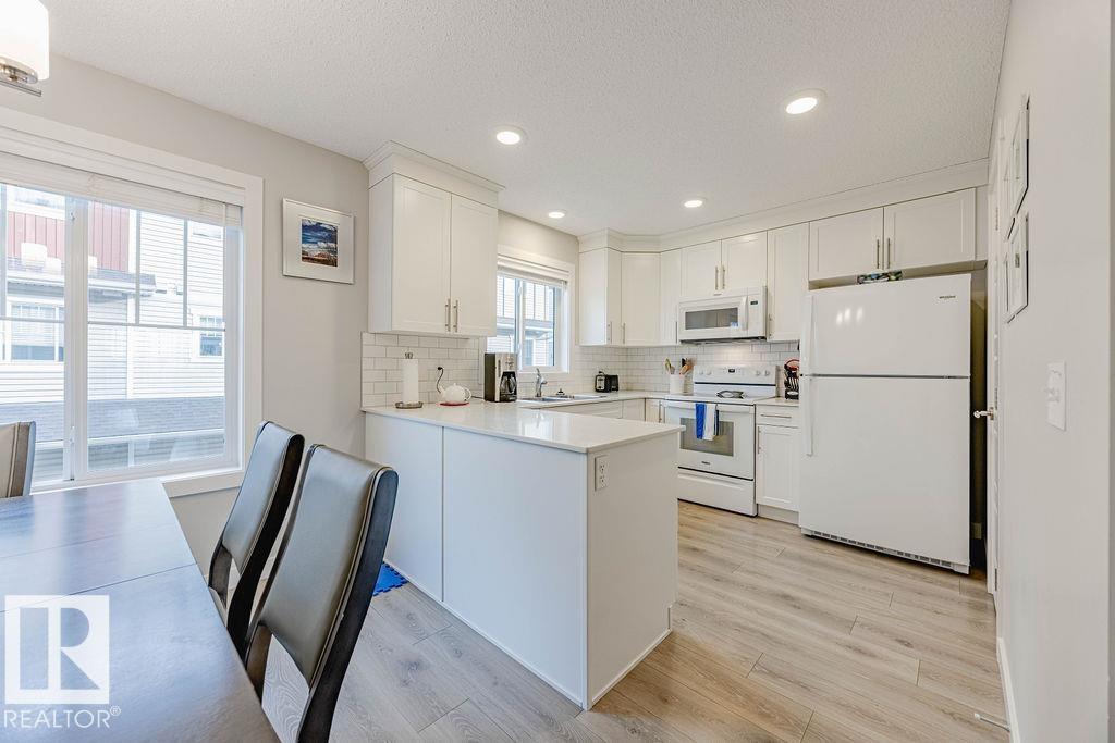 Photo 11 at 31 - 17832 78 Street NW, Crystallina Nera West, Edmonton