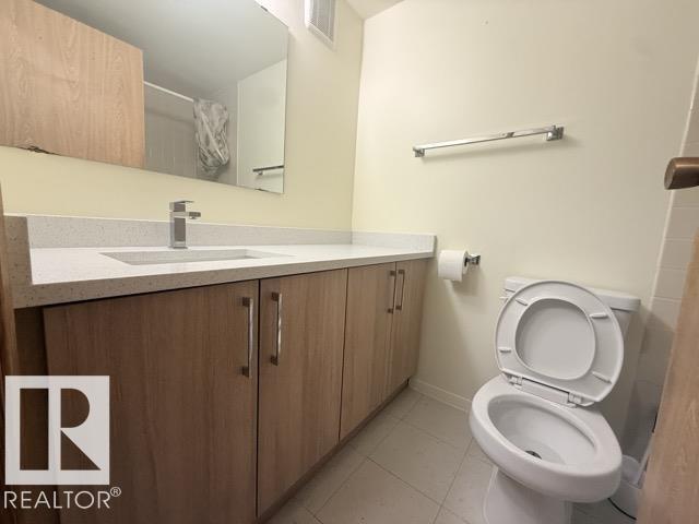 Photo 23 at 109 - 2624 Mill Woods Road E NW, Weinlos, Edmonton