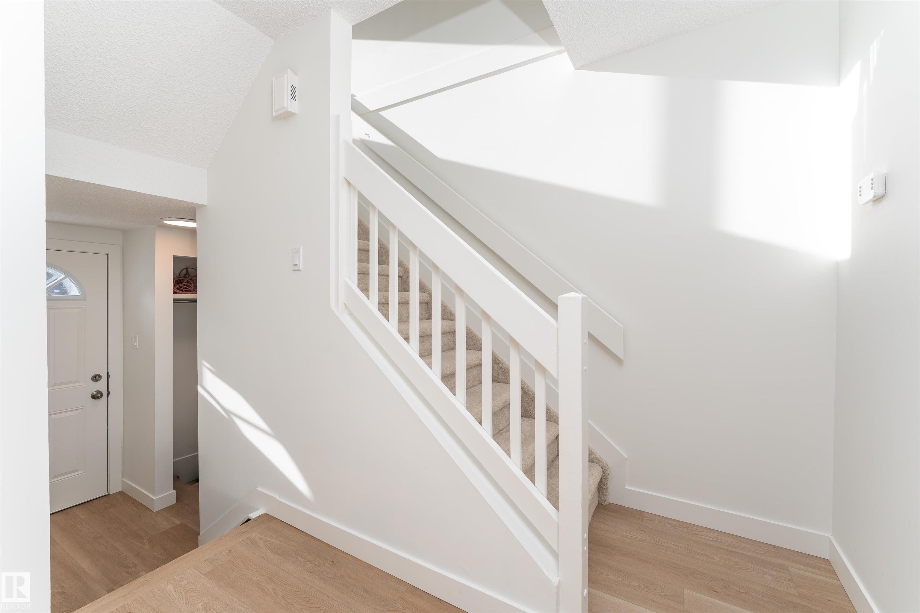 Photo 9 at 3108 142 Avenue NW, Hairsine, Edmonton