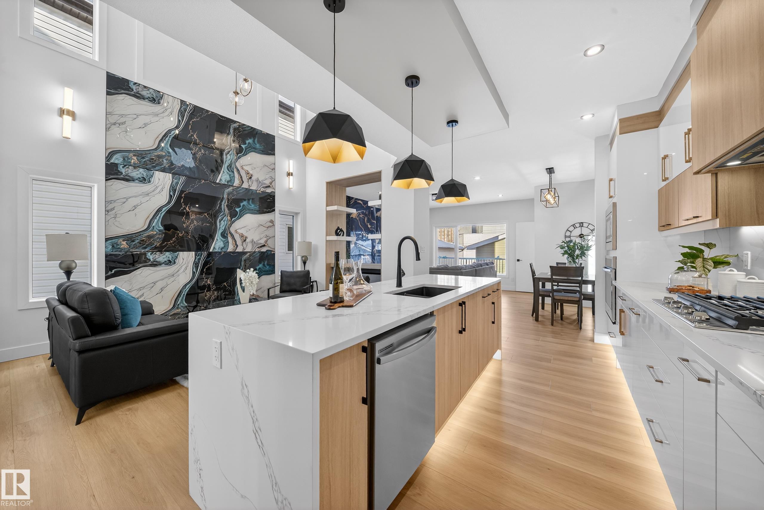 Photo 21 at 9907 68 Street NW, Terrace Heights, Edmonton