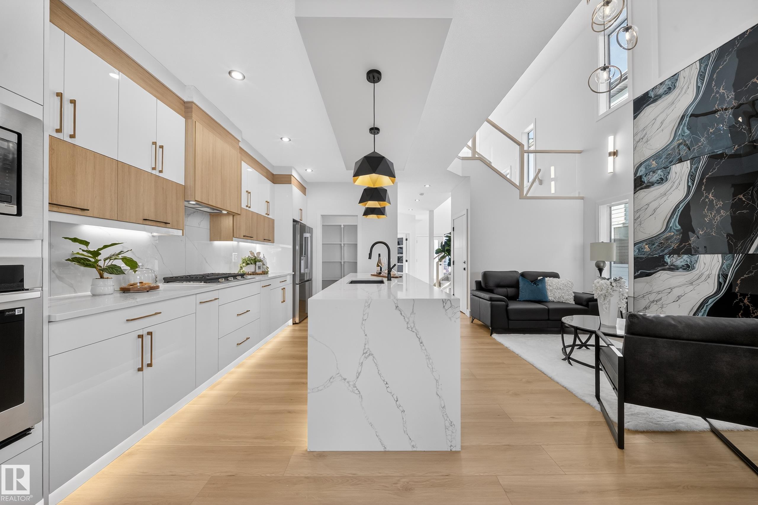 https://zimg.paragon.ice.com/ParagonImages/Property/PM/RAE/225387152/23/0/0/0c92dd2075d51d2b6a4f139ff3c096a5/1/a0b29db97501610a16498bc5690d4c1e/225387152-02028983-462d-44a4-8a3b-401384fe9612.JPG