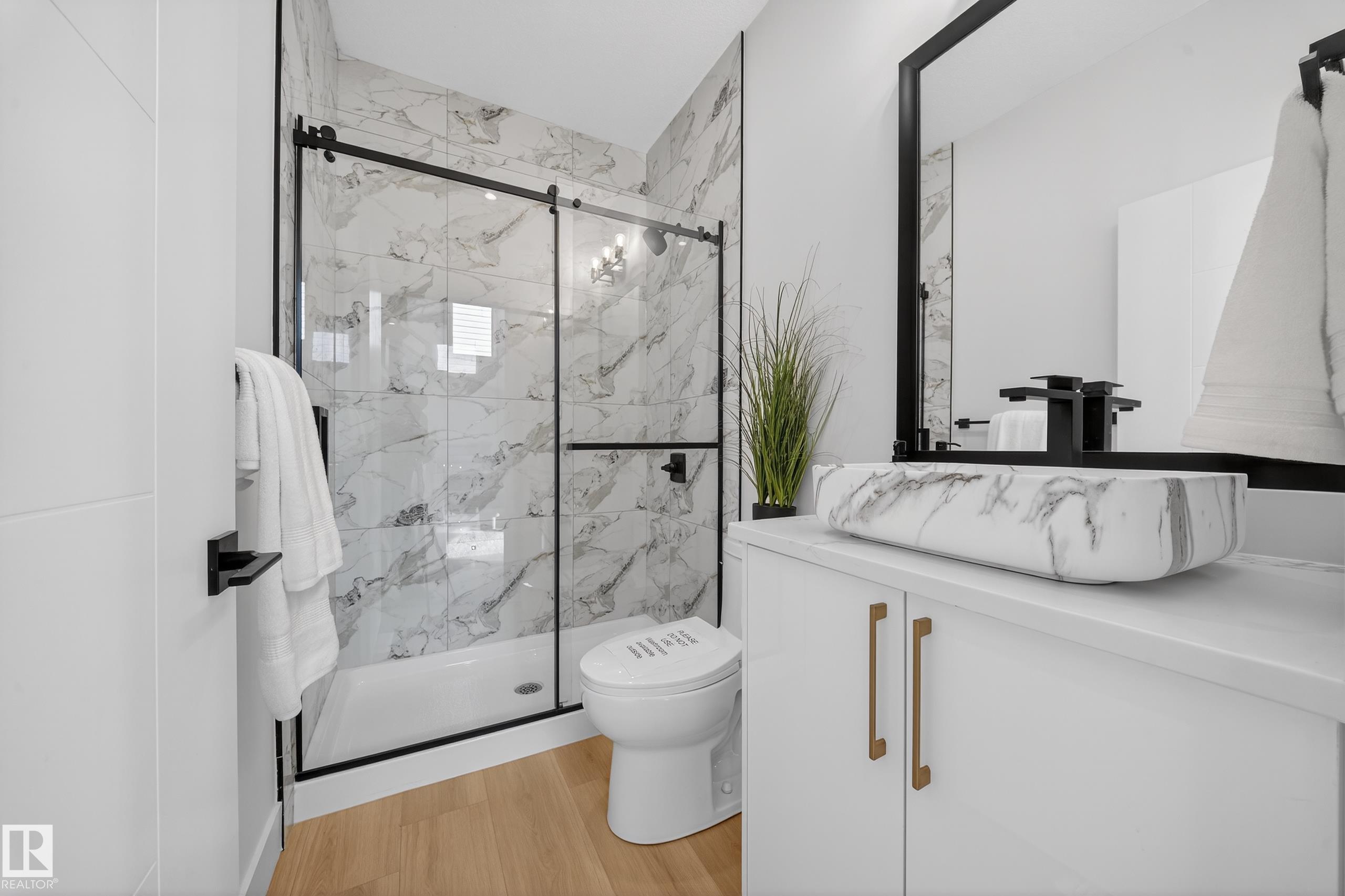 Photo 28 at 9907 68 Street NW, Terrace Heights, Edmonton