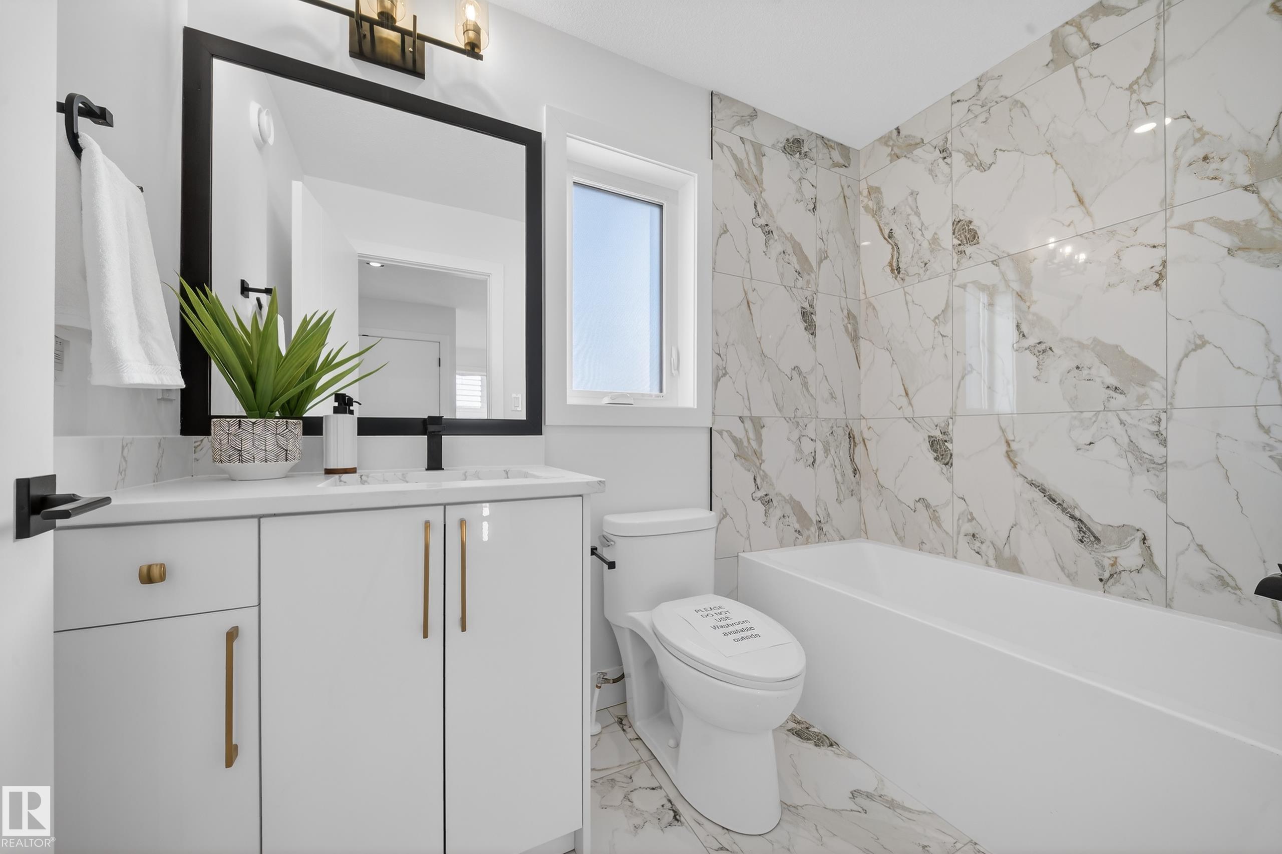 Photo 43 at 9907 68 Street NW, Terrace Heights, Edmonton