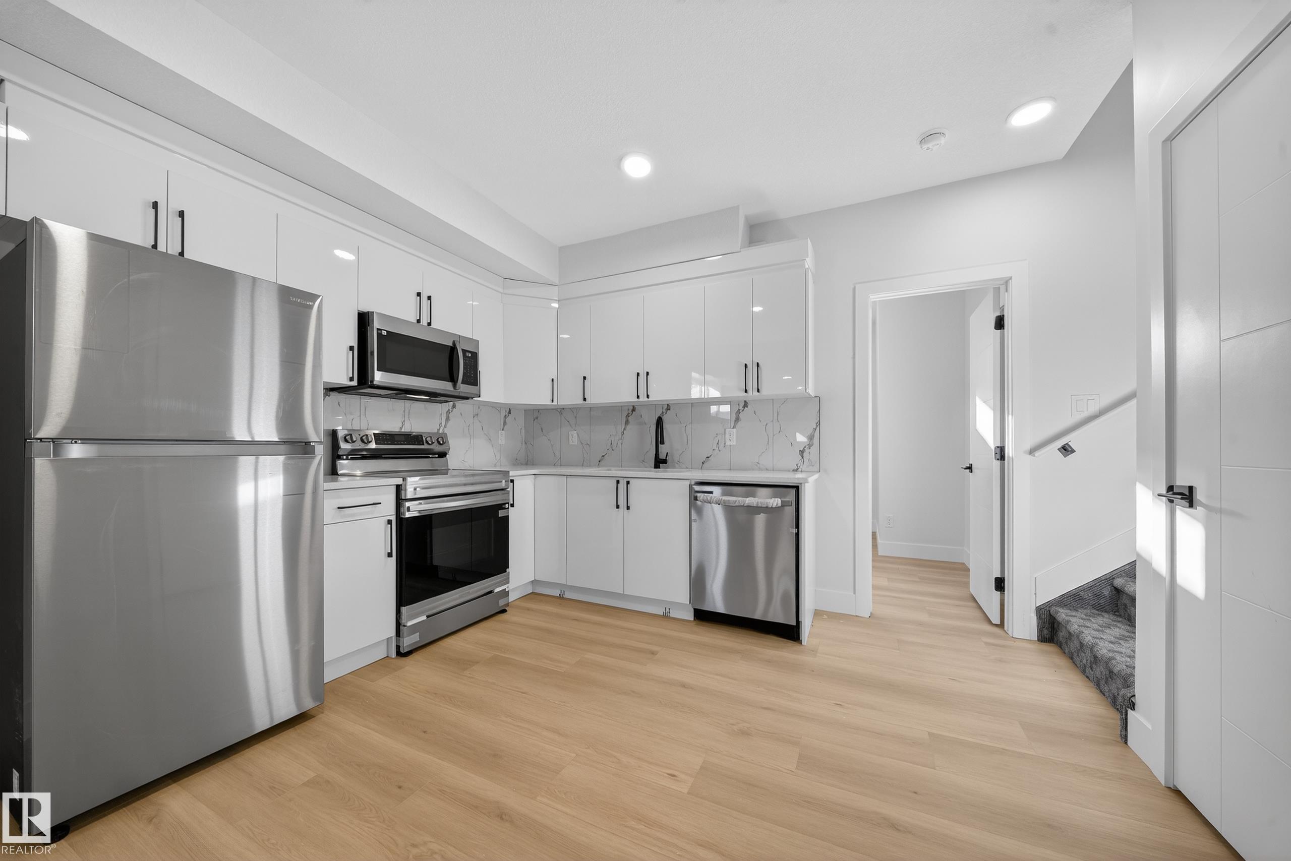 Photo 51 at 9907 68 Street NW, Terrace Heights, Edmonton